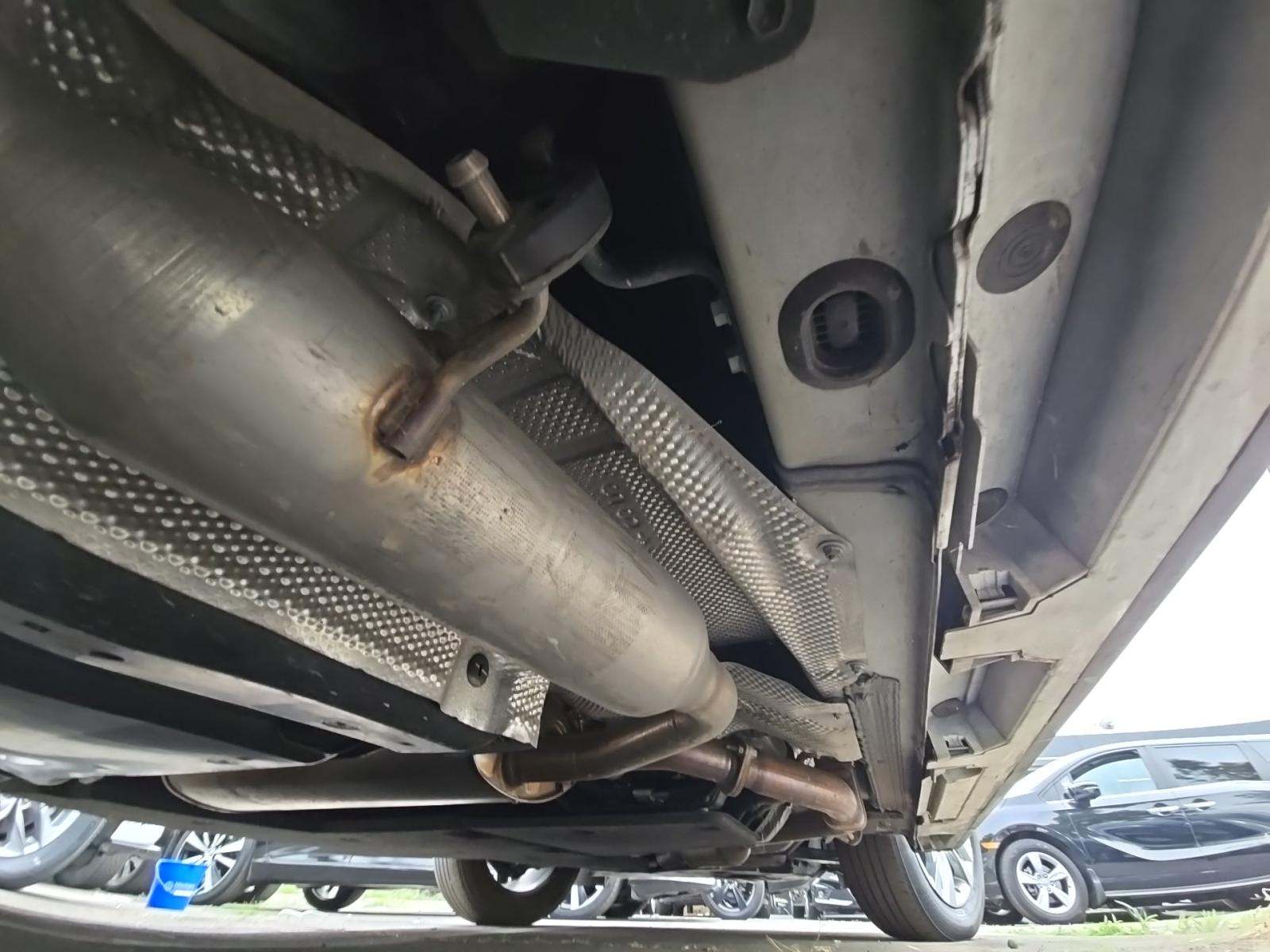 2023 Toyota Sienna Limited FWD