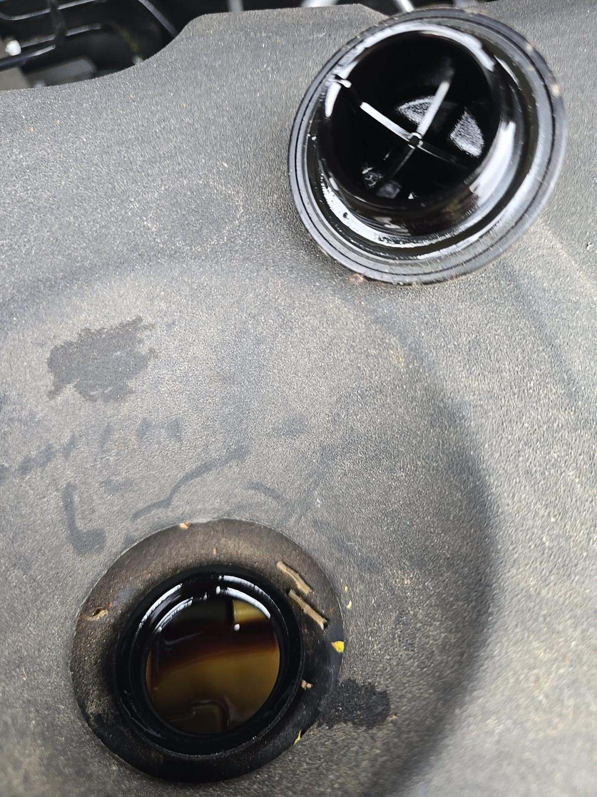 2023 Toyota Sienna Limited FWD