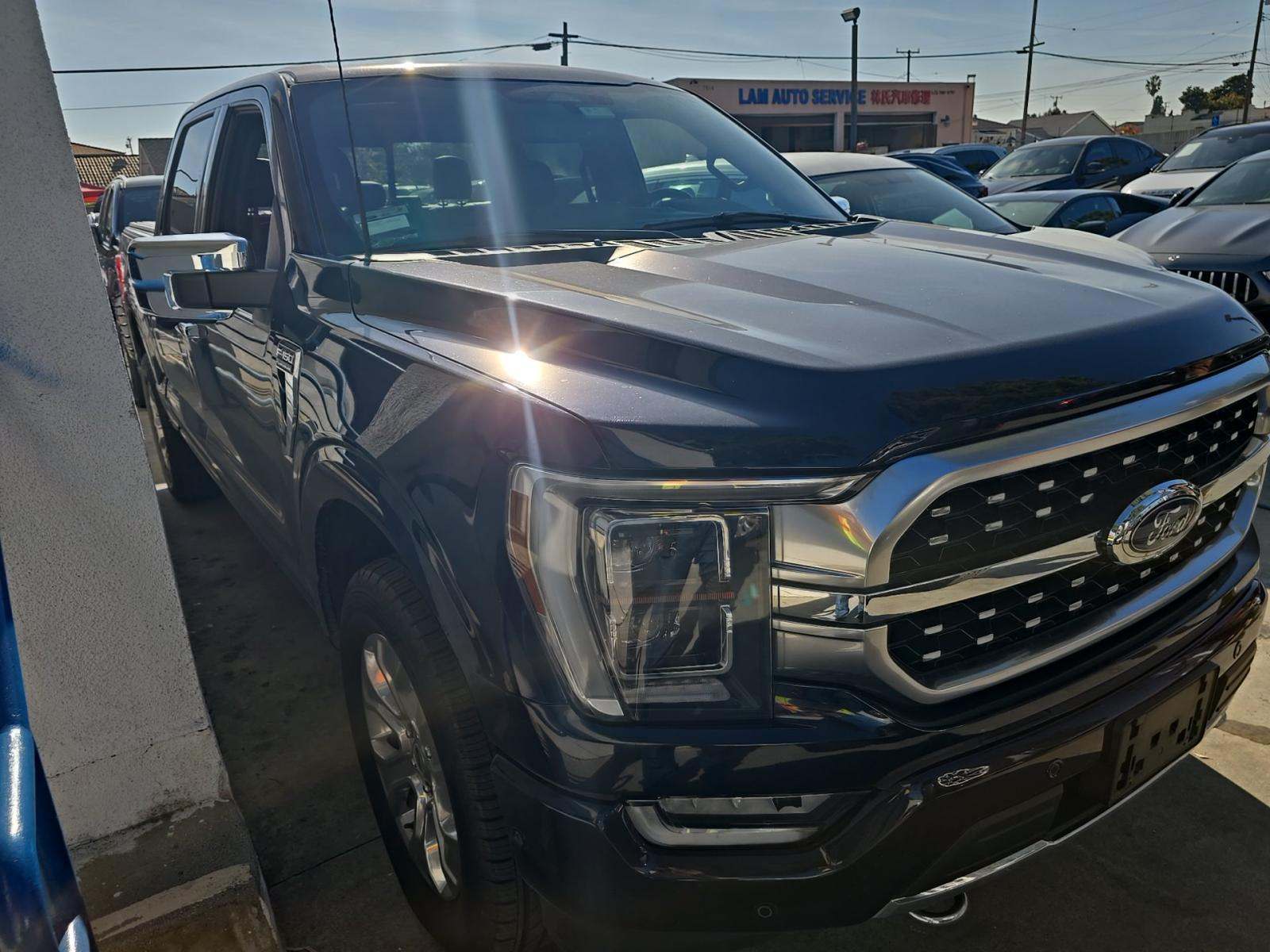 2022 Ford F-150 Platinum AWD