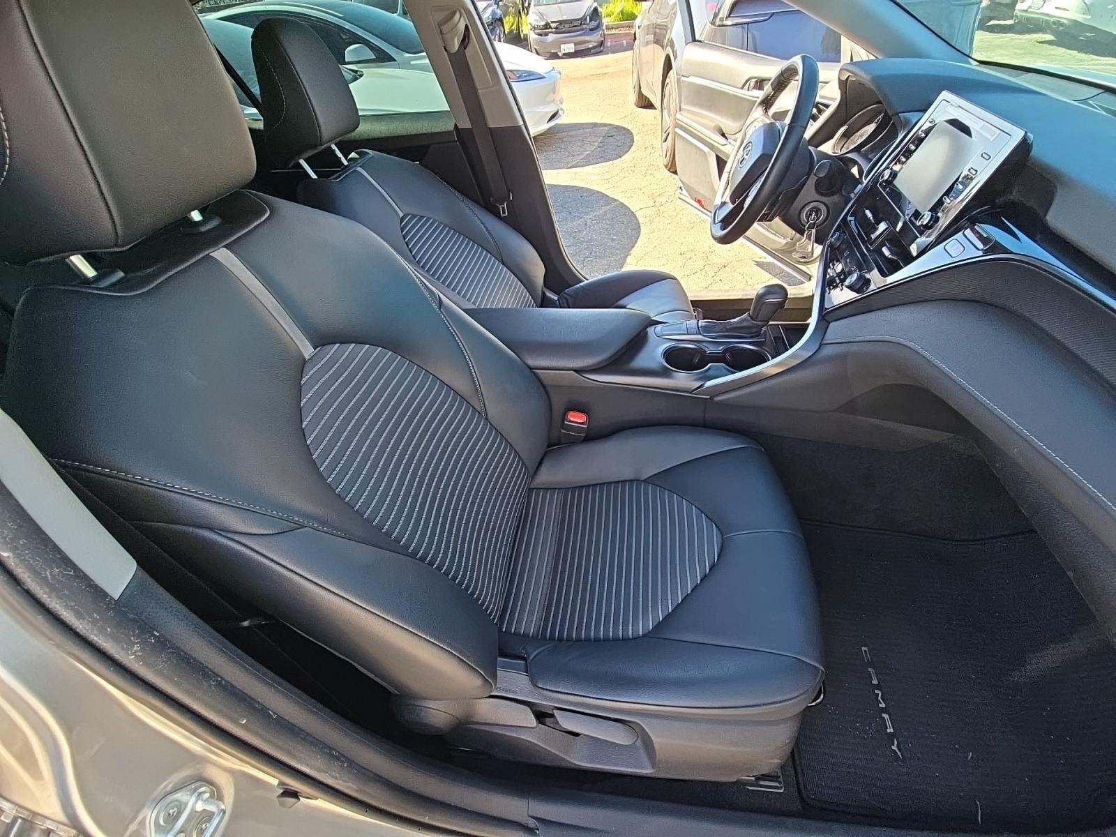 2024 Toyota Camry SE FWD