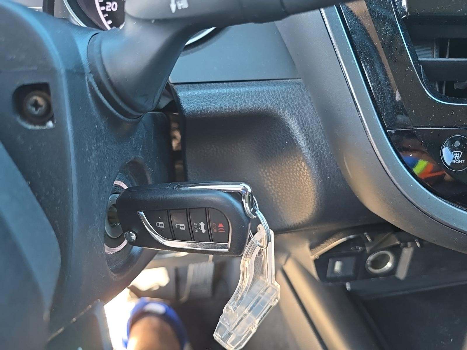 2024 Toyota Camry SE FWD