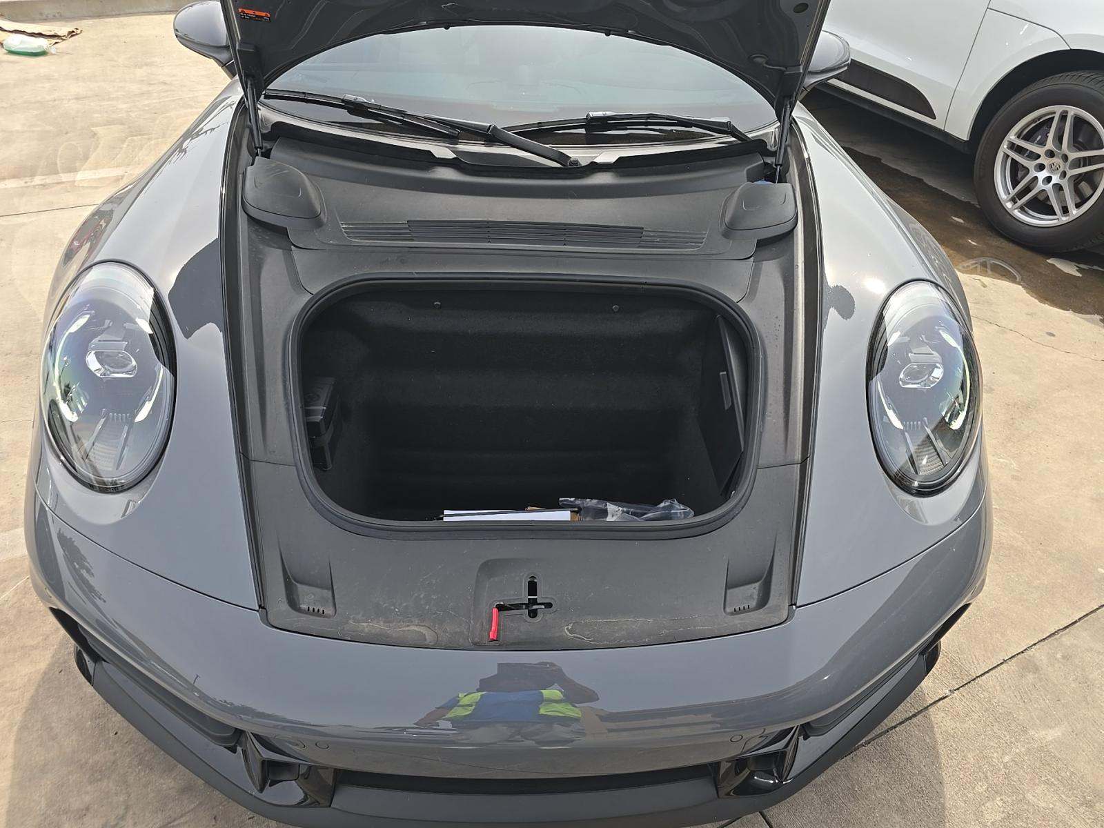 2025 Porsche 911 Carrera RWD