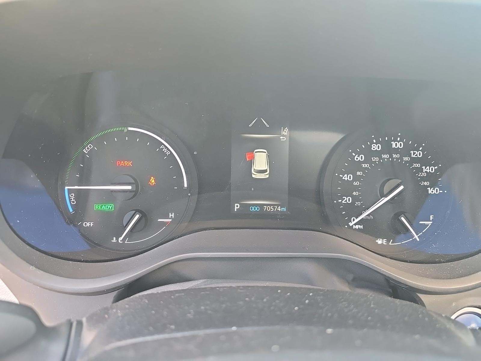 2022 Toyota Sienna XLE FWD