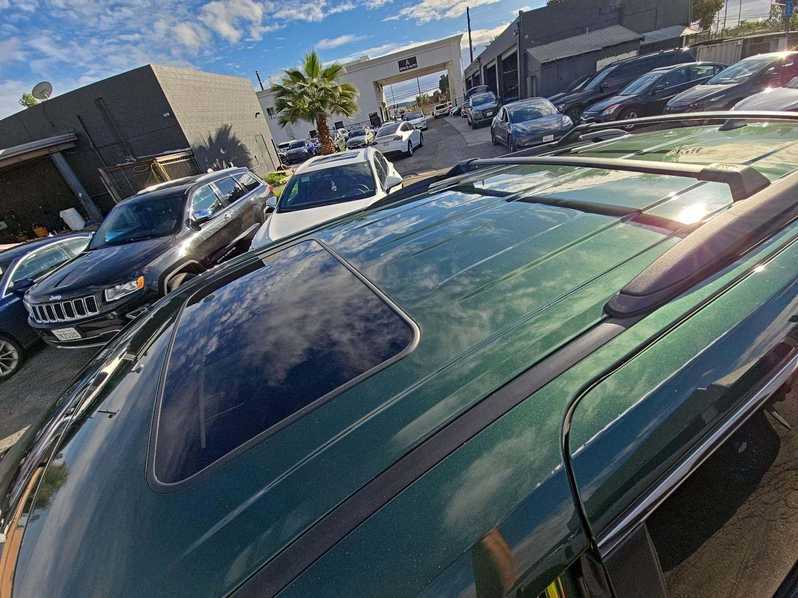 2022 Toyota Sienna XLE FWD