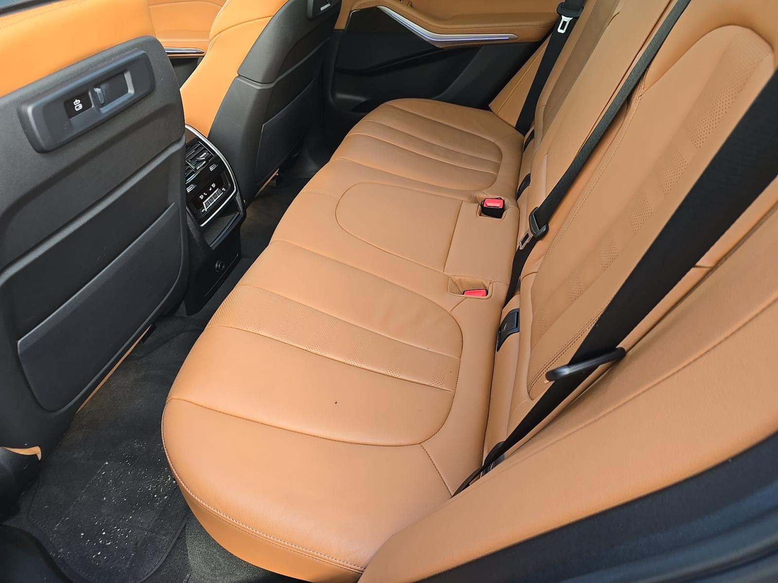 2022 BMW X5 xDrive40i AWD