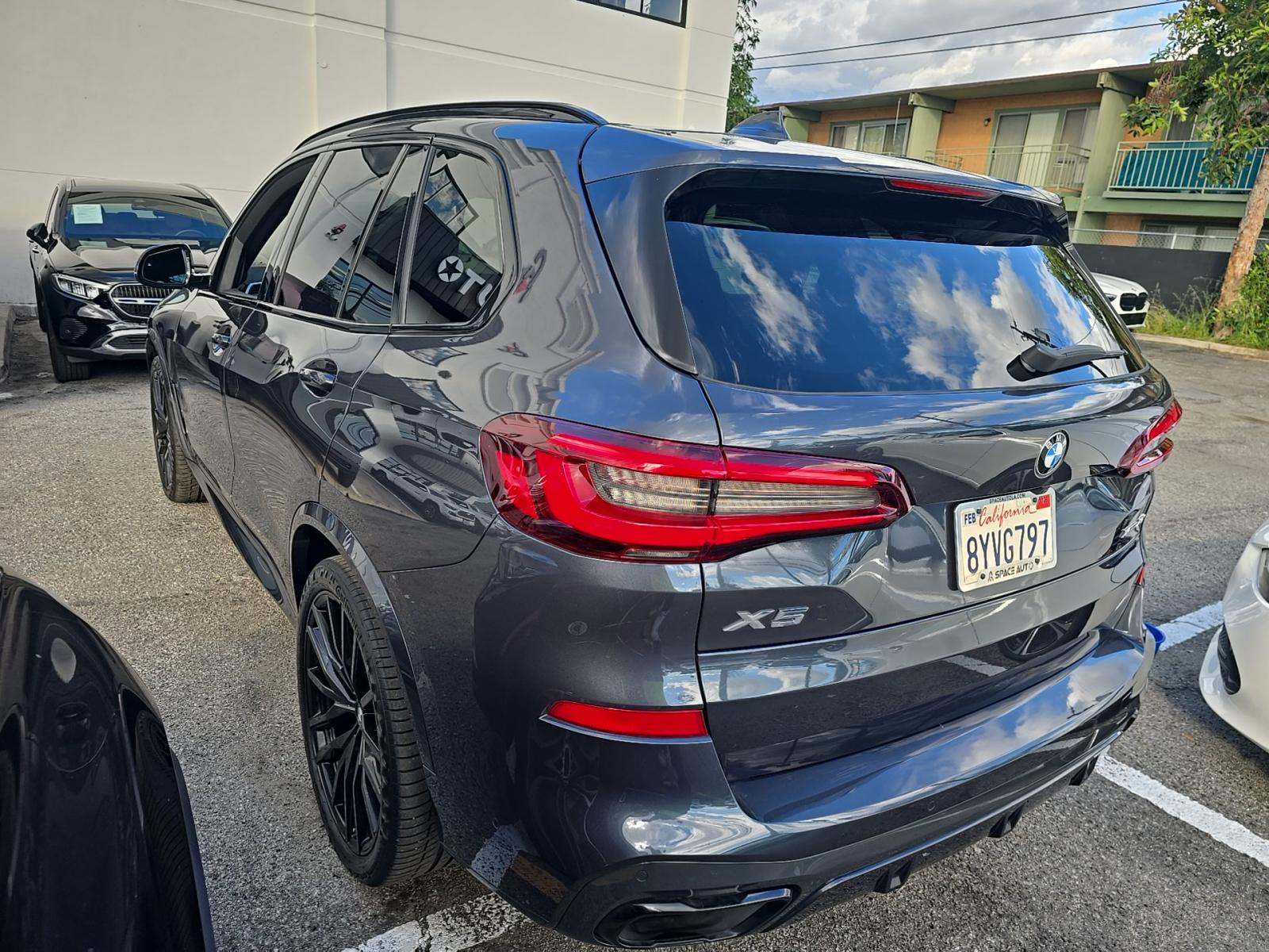 2022 BMW X5 xDrive40i AWD