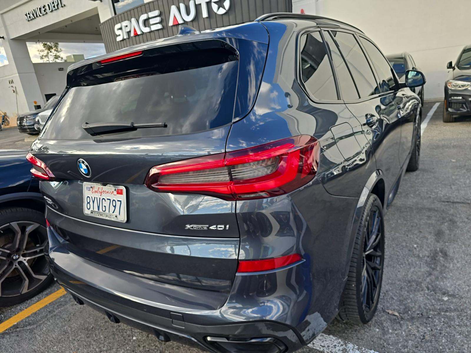 2022 BMW X5 xDrive40i AWD