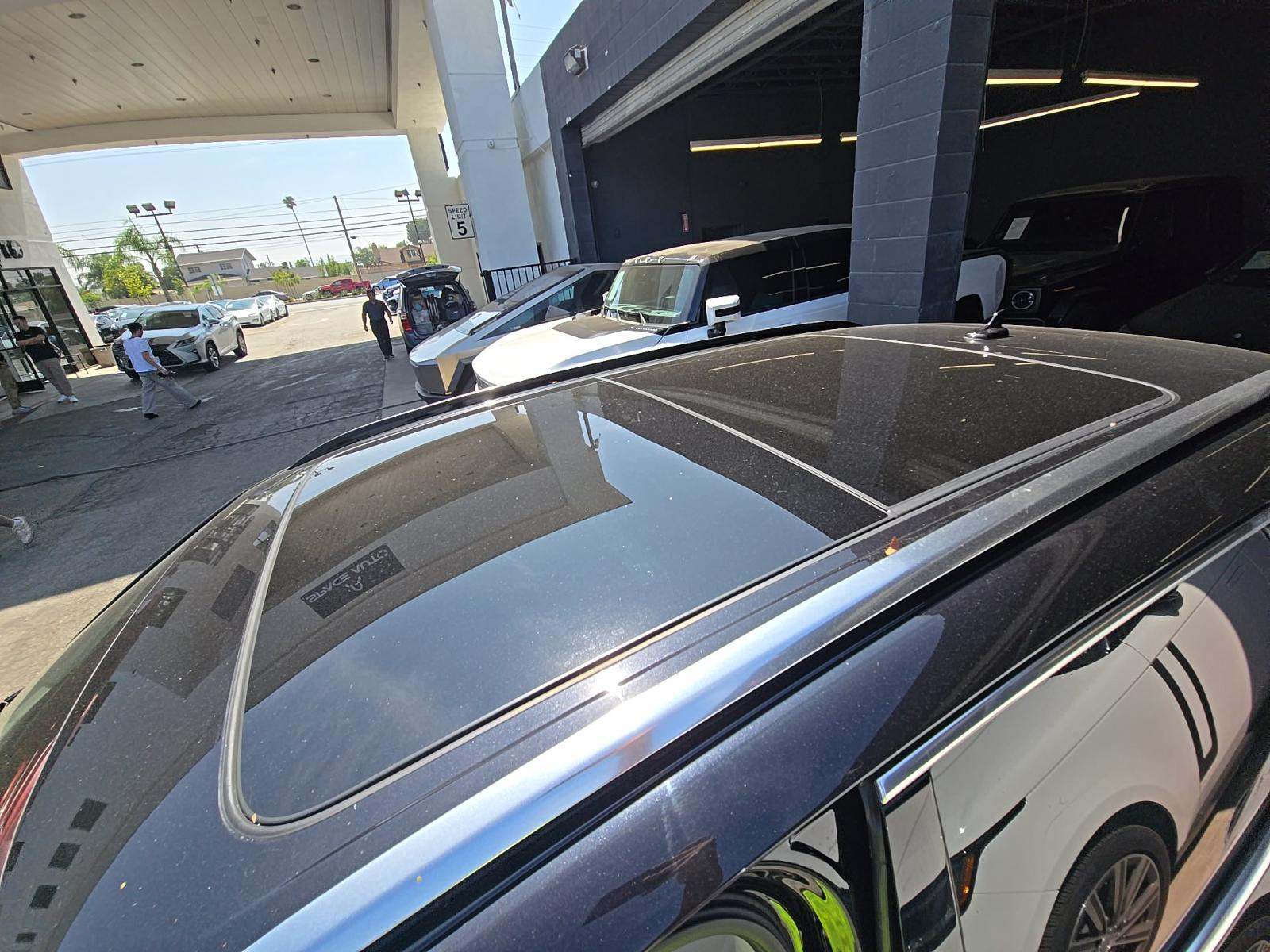 2019 Bentley Bentayga V8 AWD