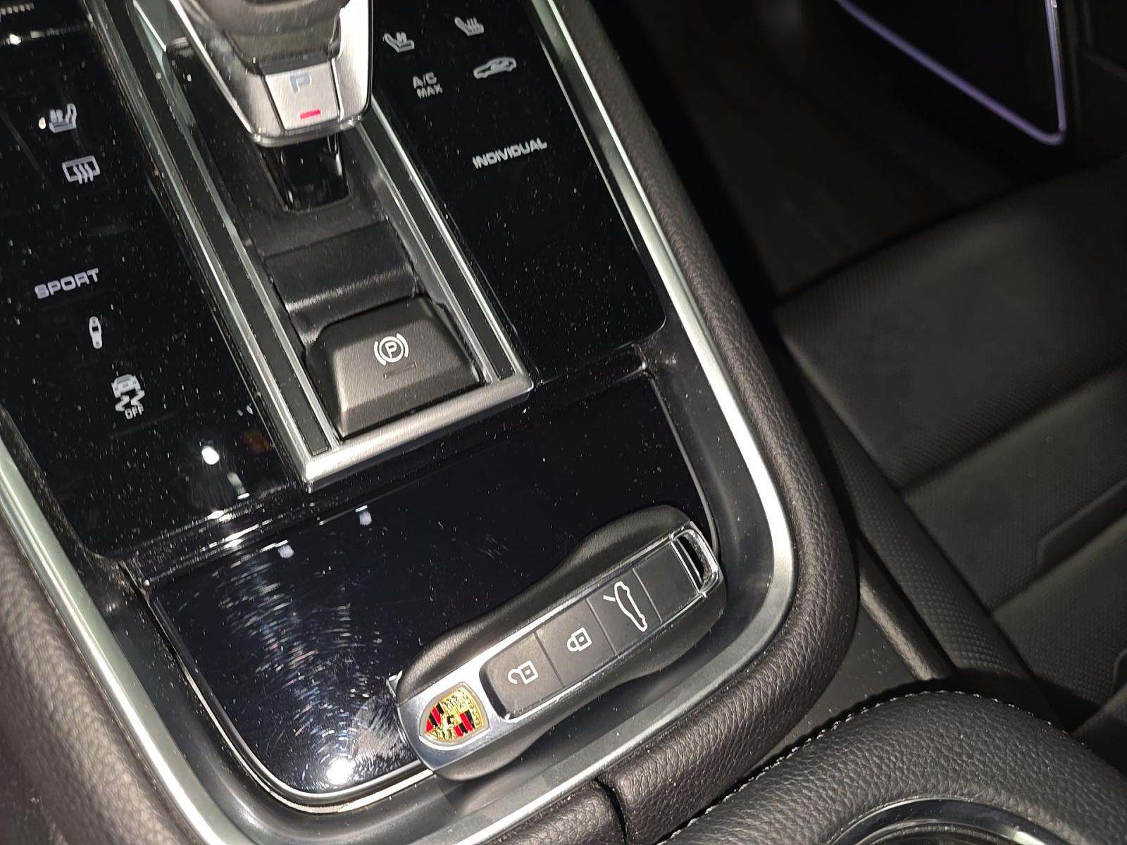 2023 Porsche Panamera Platinum Edition RWD