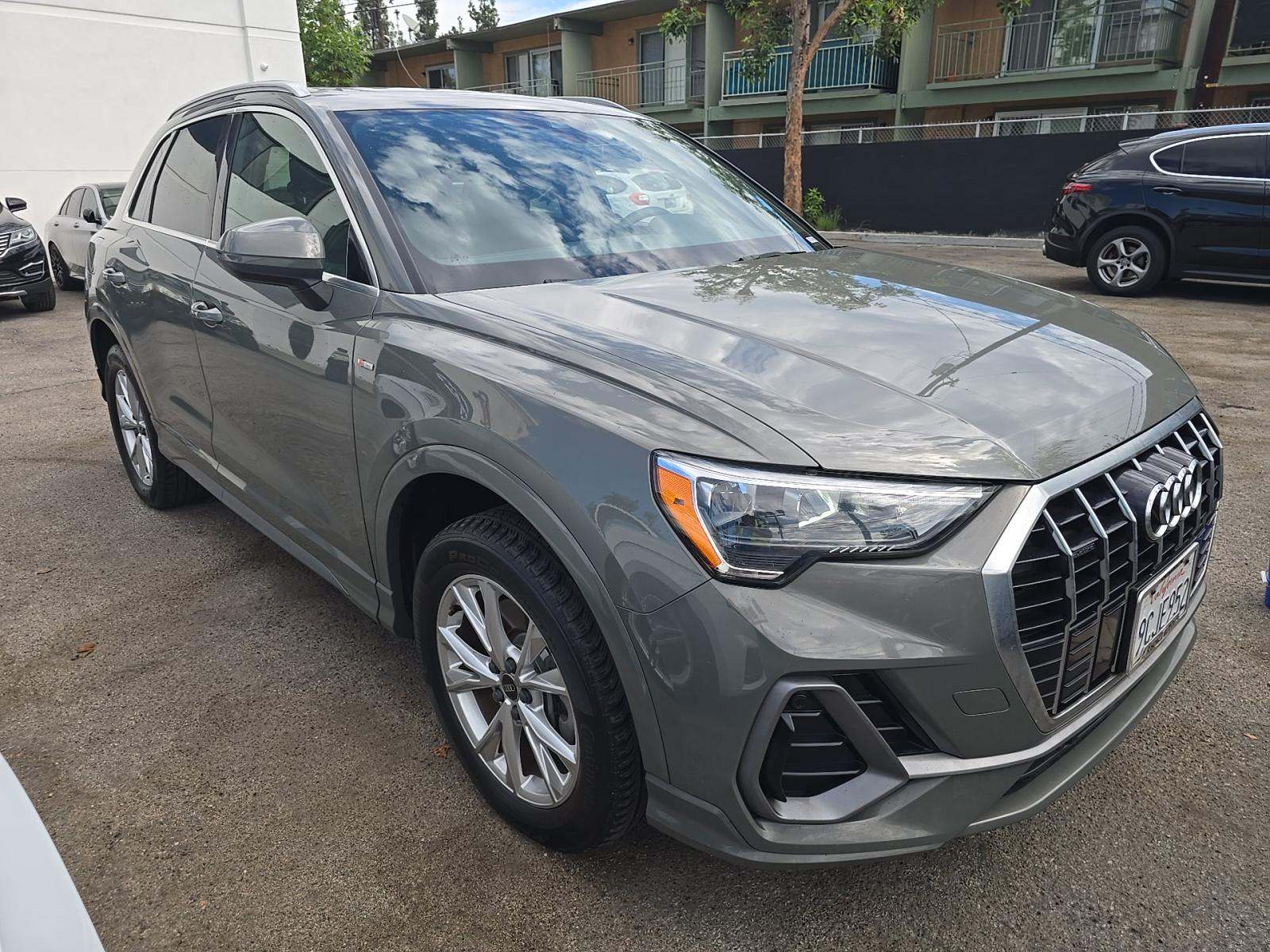 2022 Audi Q3 2.0T S line Premium AWD