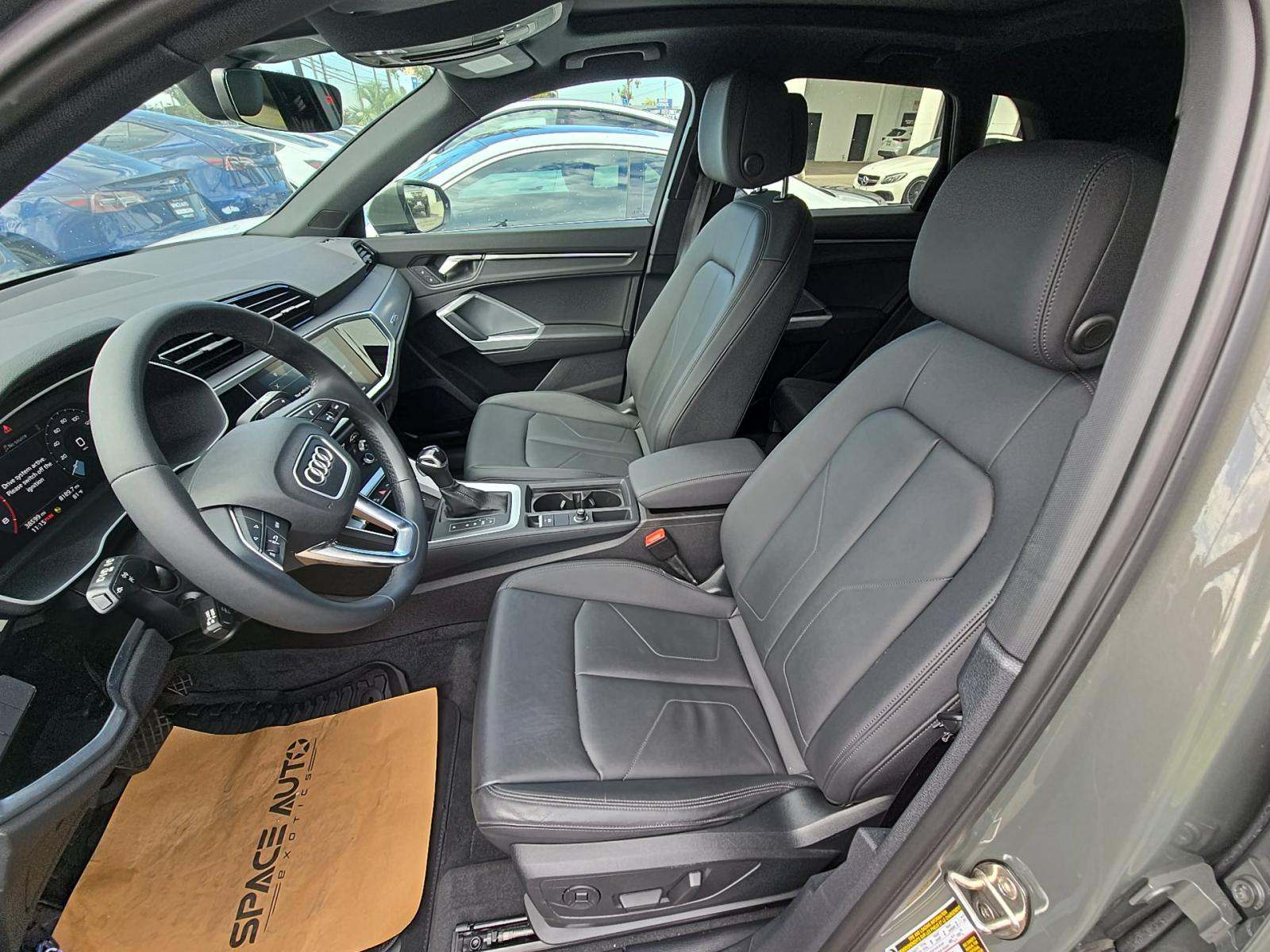 2022 Audi Q3 2.0T S line Premium AWD