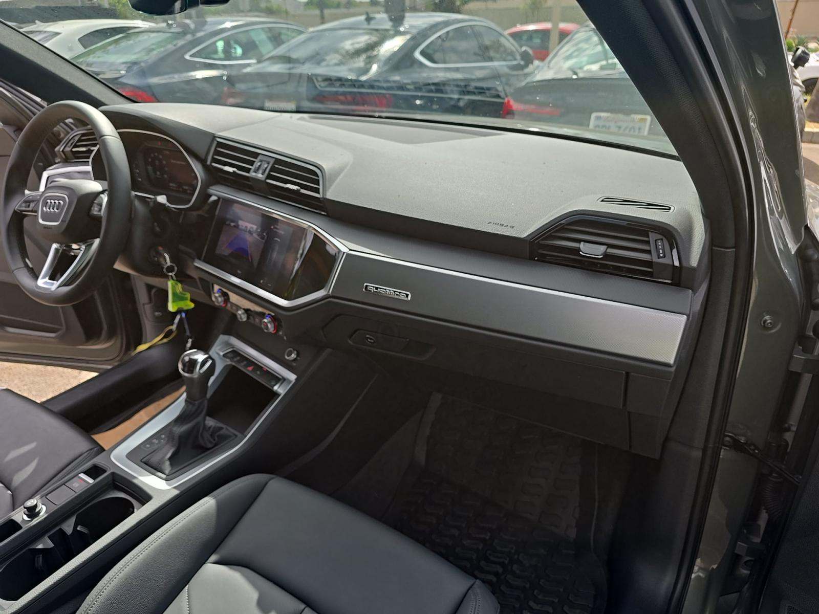 2022 Audi Q3 2.0T S line Premium AWD