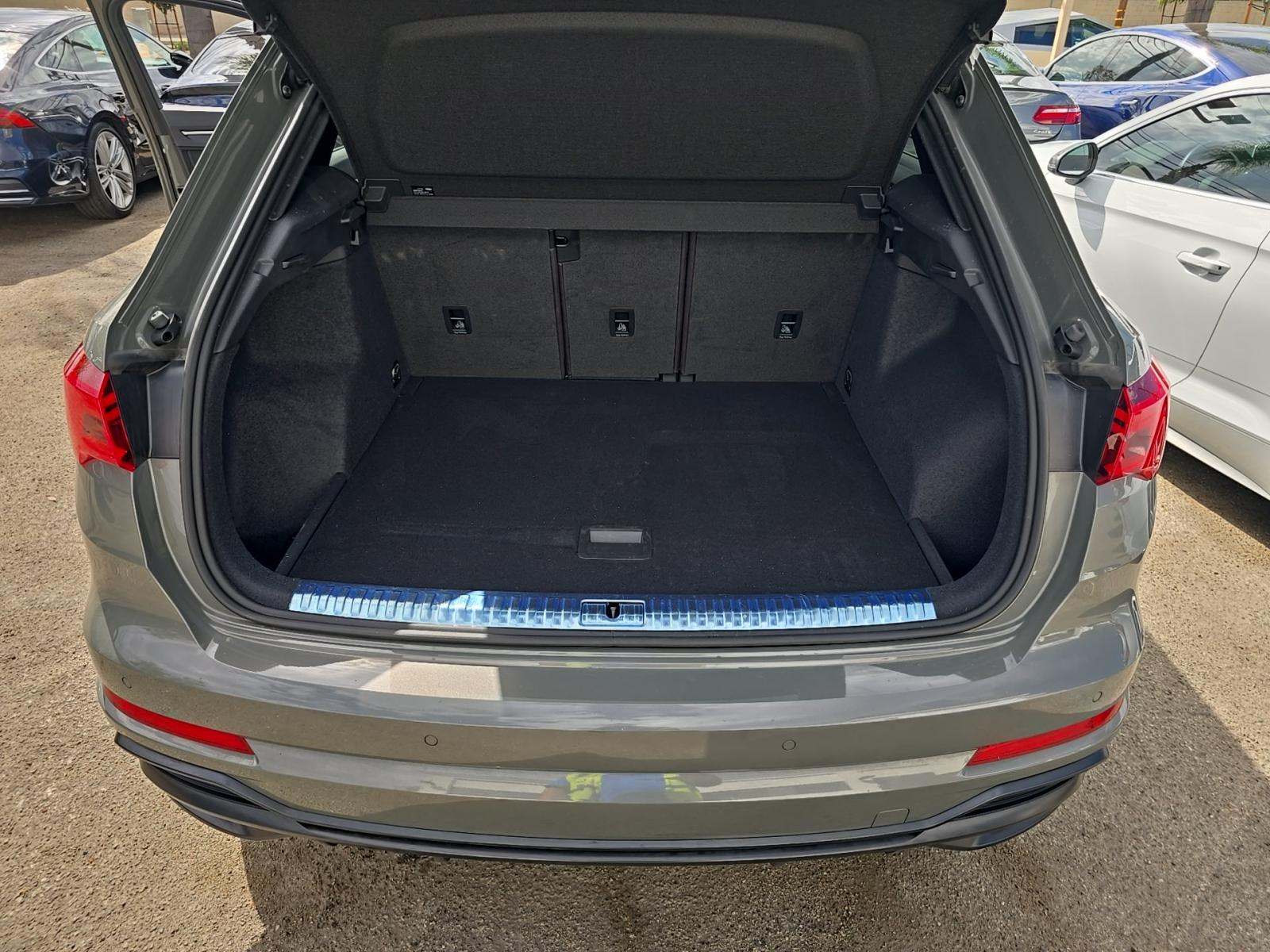 2022 Audi Q3 2.0T S line Premium AWD