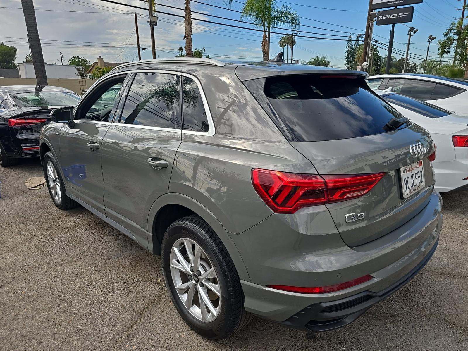 2022 Audi Q3 2.0T S line Premium AWD