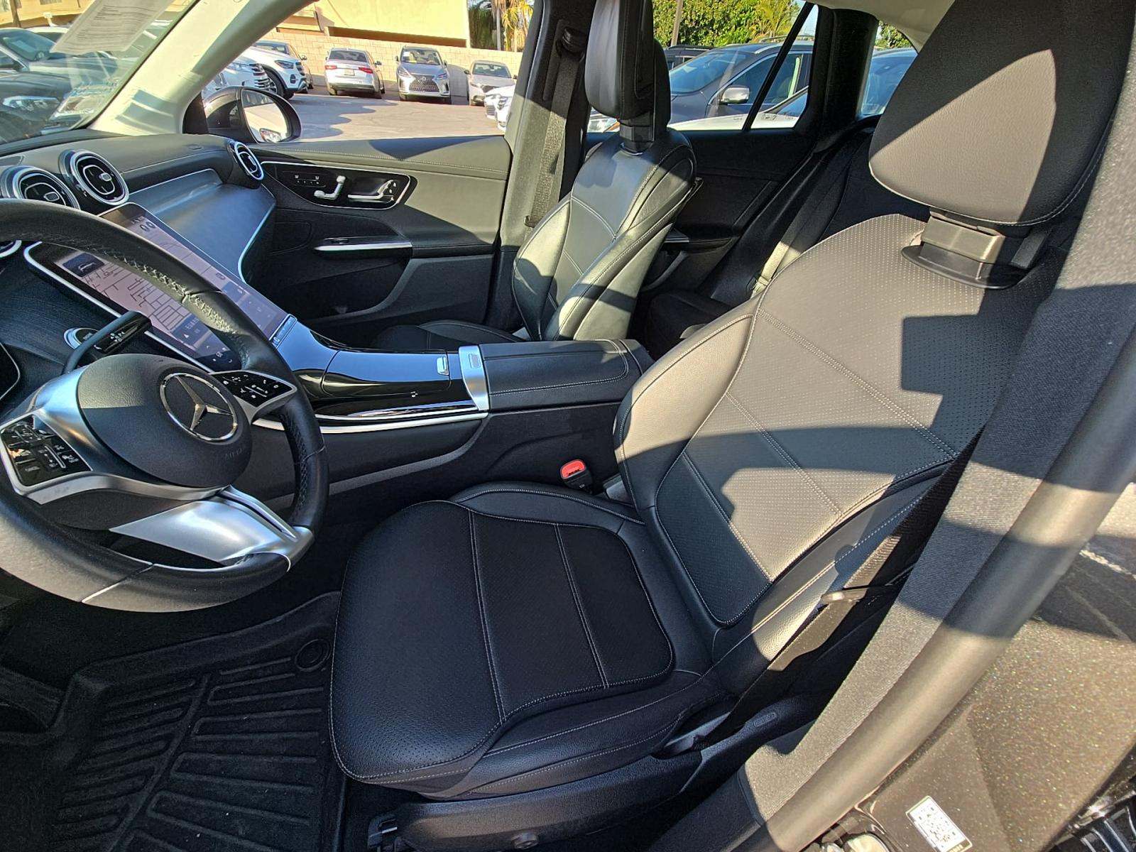 2024 Mercedes-Benz GLC GLC 300 RWD