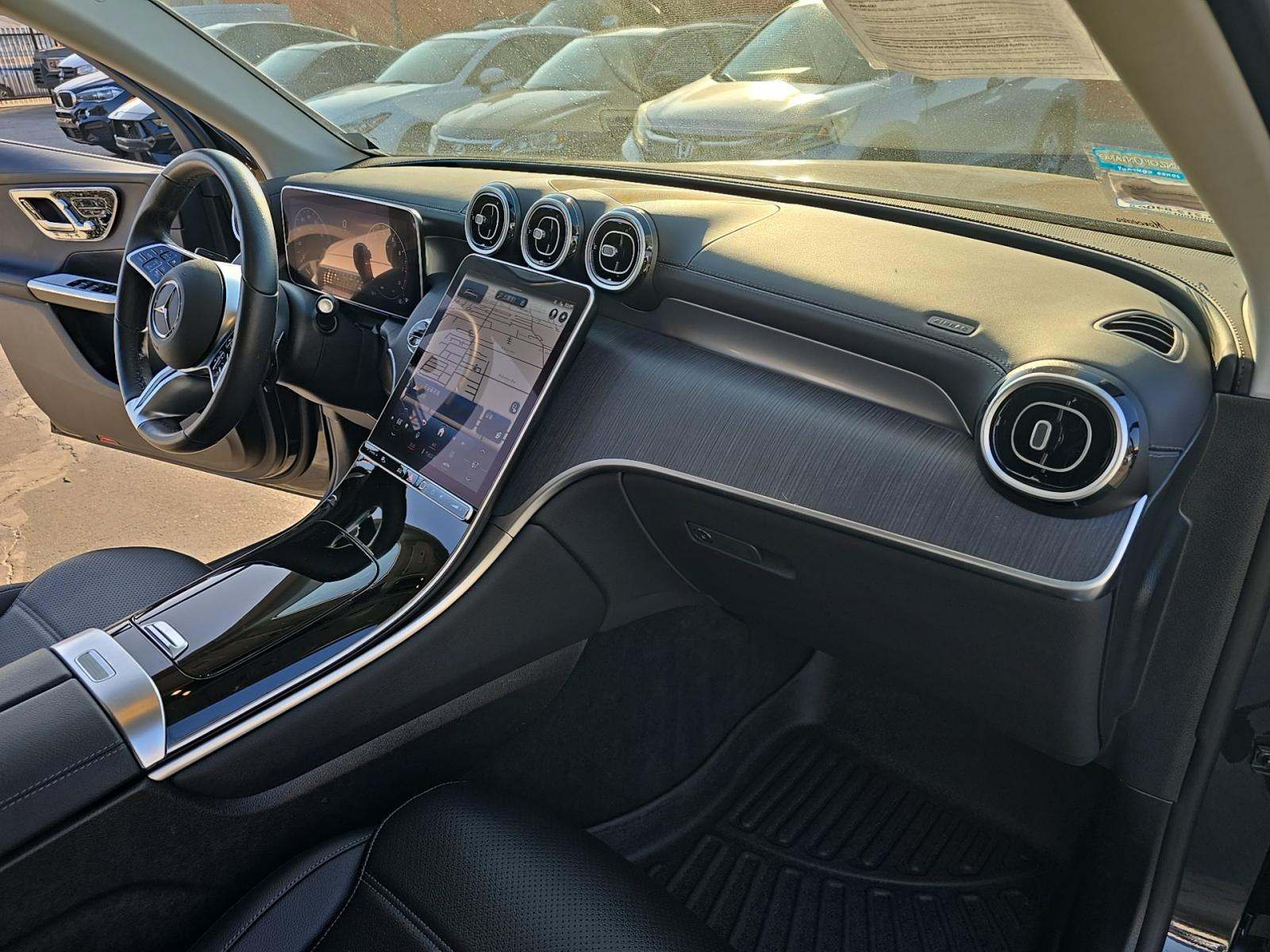 2024 Mercedes-Benz GLC GLC 300 RWD