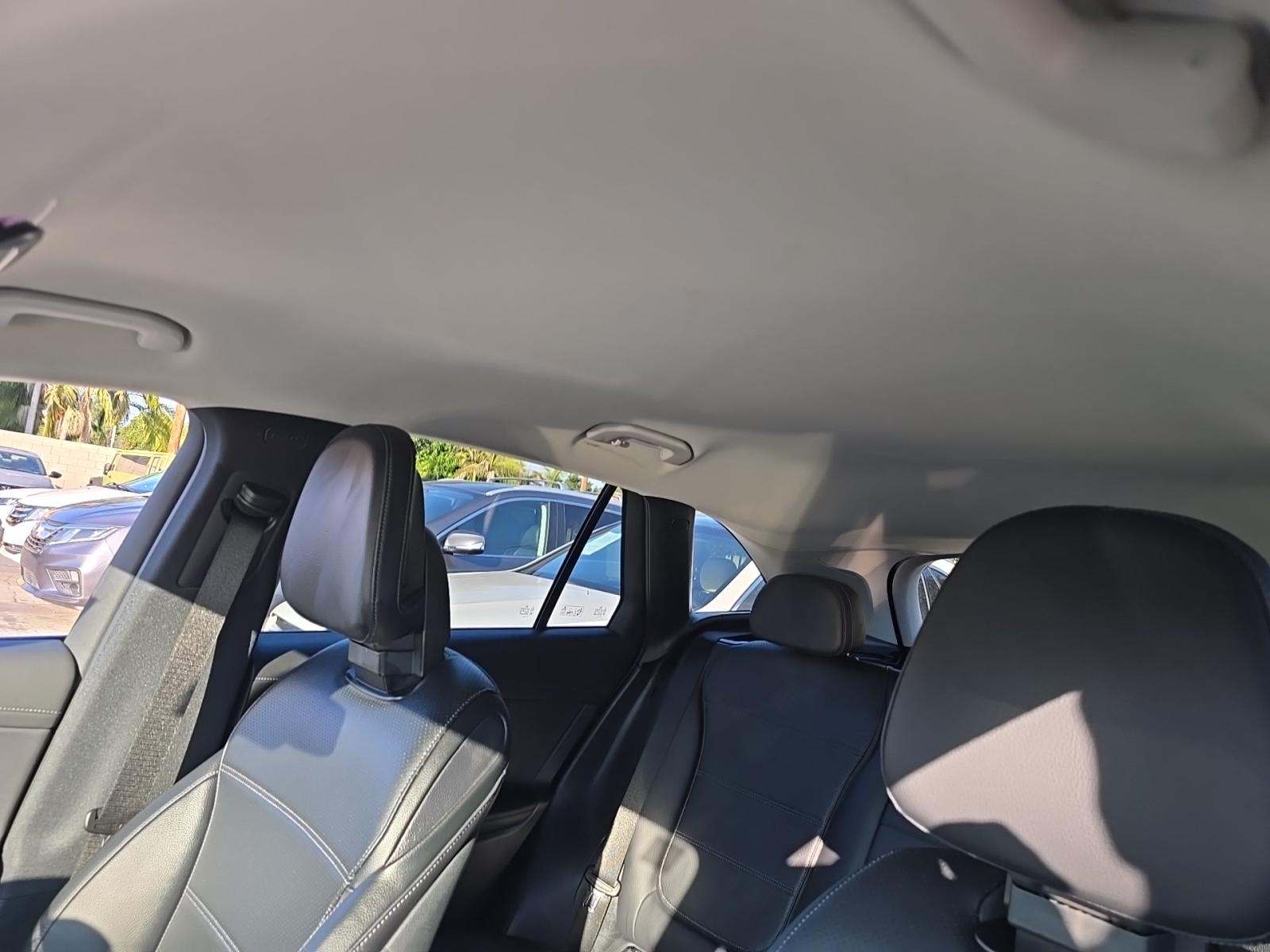 2024 Mercedes-Benz GLC GLC 300 RWD