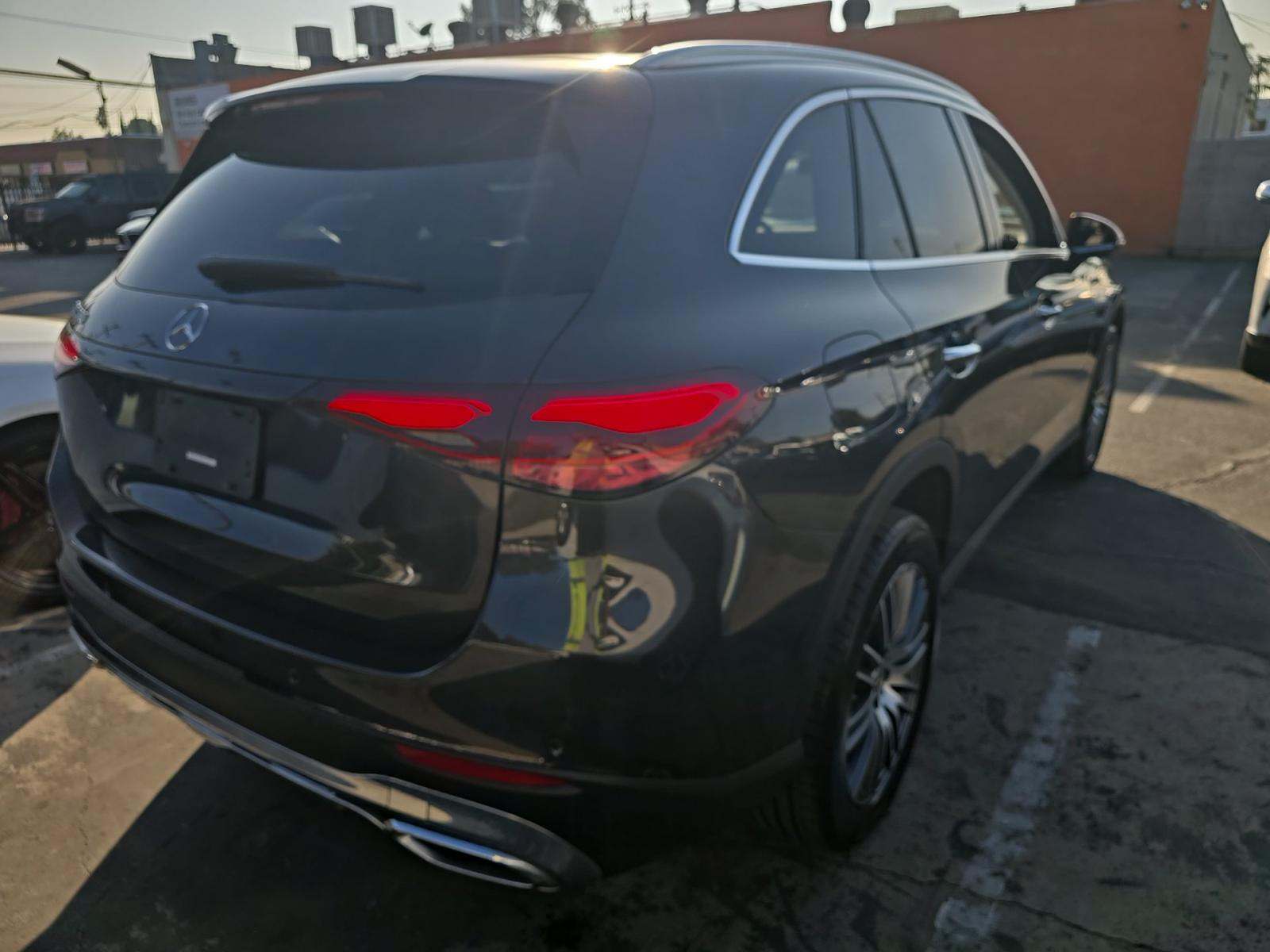 2024 Mercedes-Benz GLC GLC 300 RWD