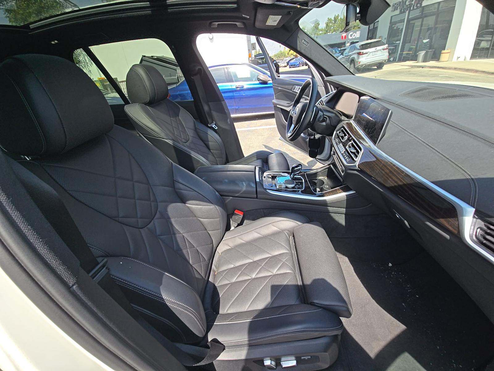 2023 BMW X5 xDrive40i AWD