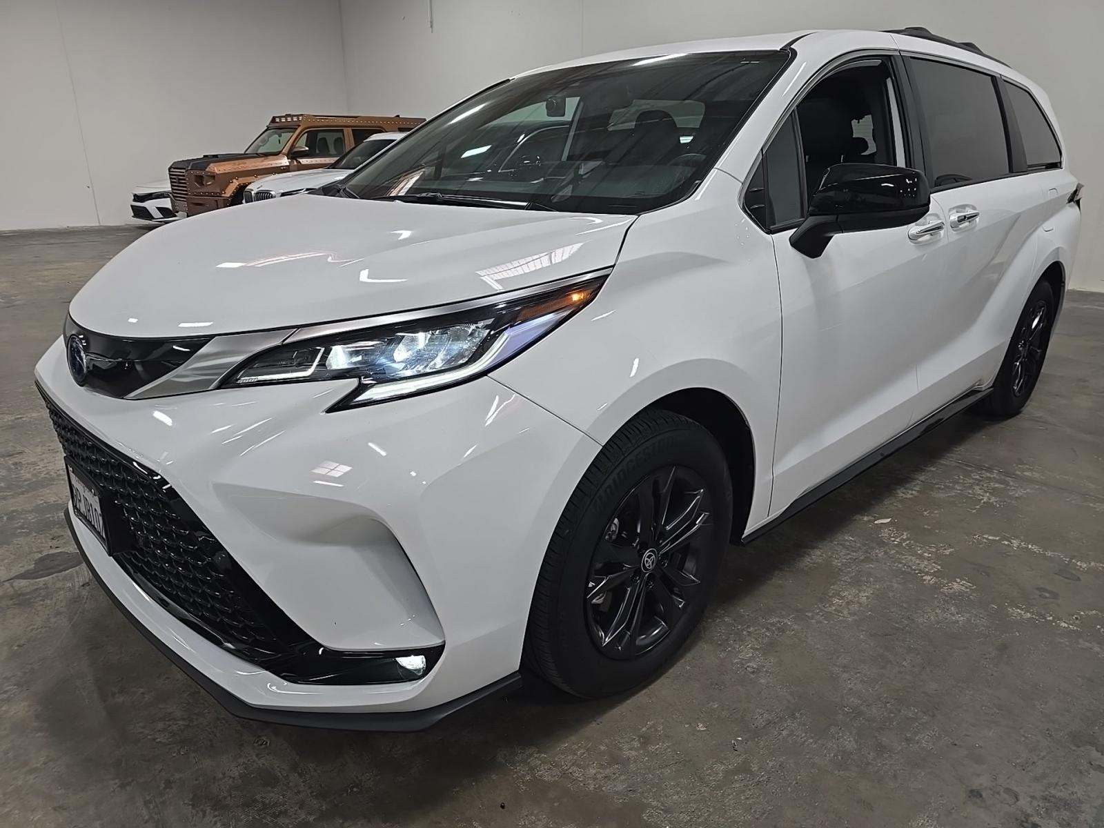 2024 Toyota Sienna XSE AWD