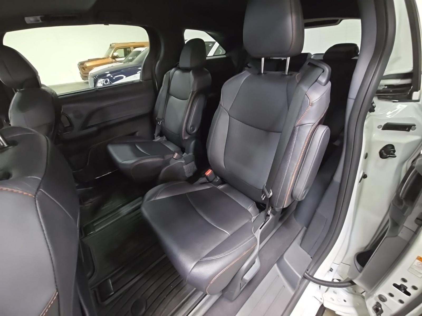 2024 Toyota Sienna XSE AWD