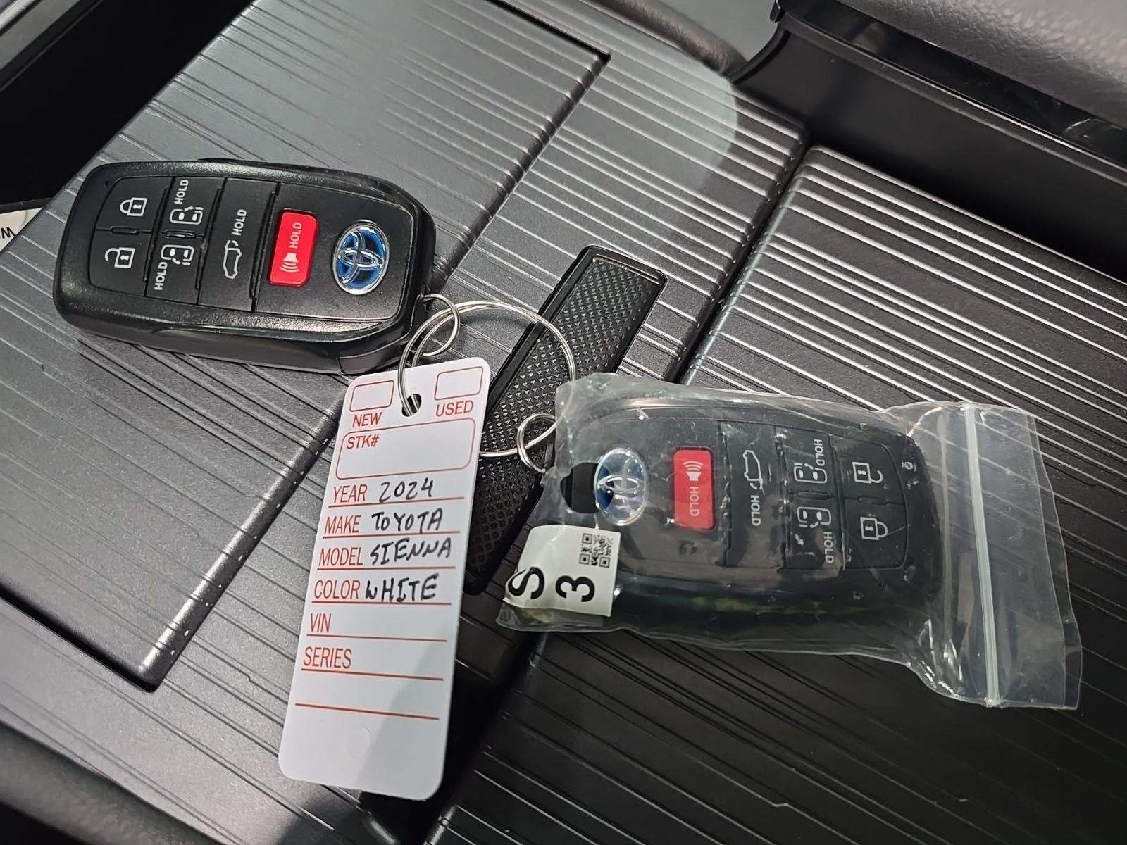 2024 Toyota Sienna XSE AWD