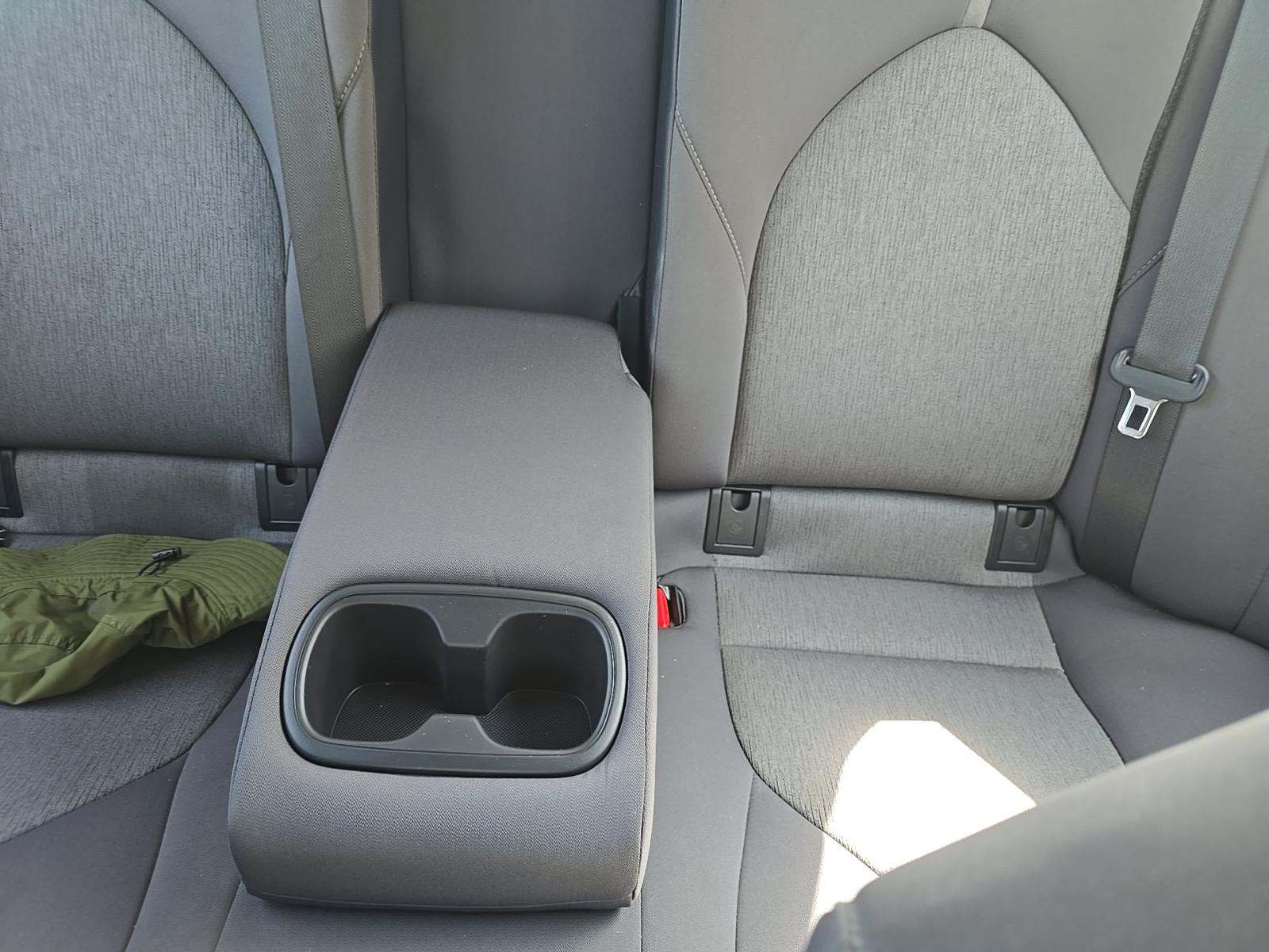 2023 Toyota Camry Hybrid LE FWD