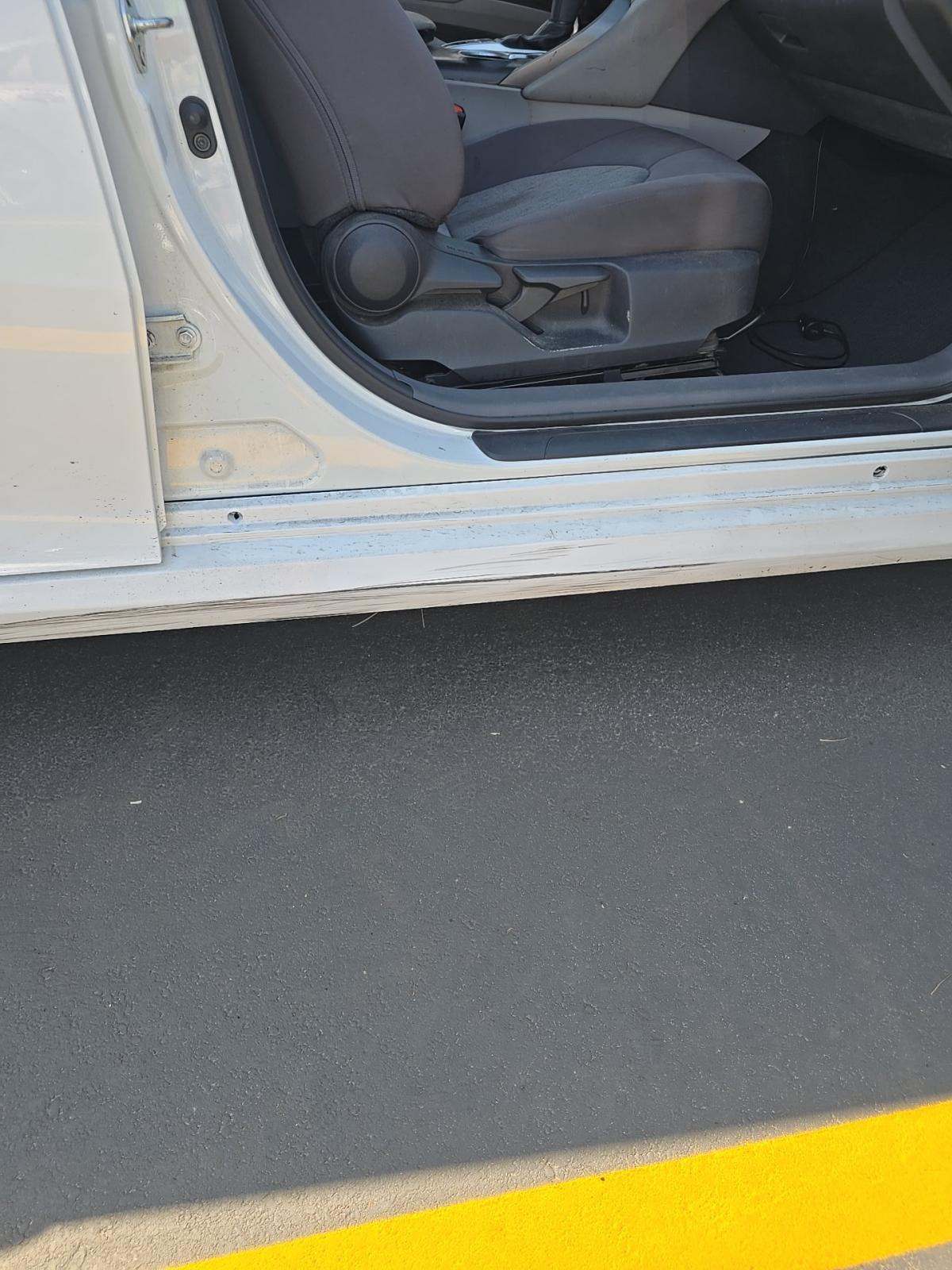 2023 Toyota Camry Hybrid LE FWD