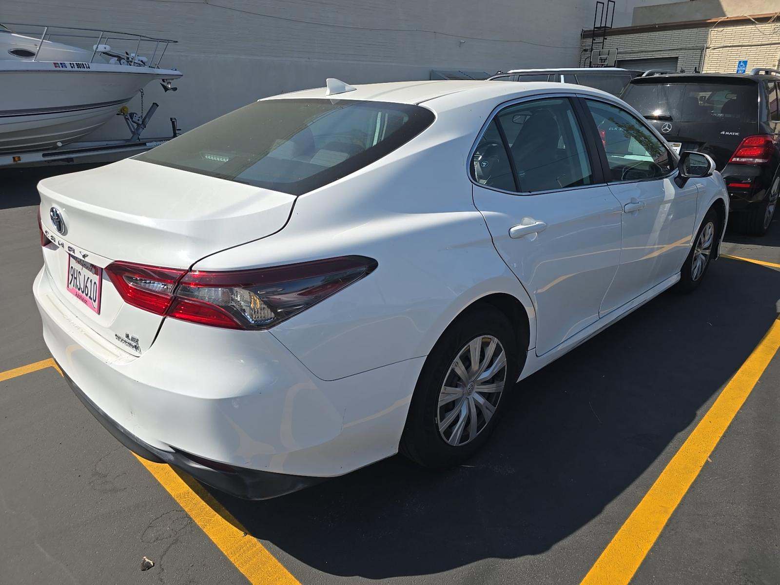 2023 Toyota Camry Hybrid LE FWD