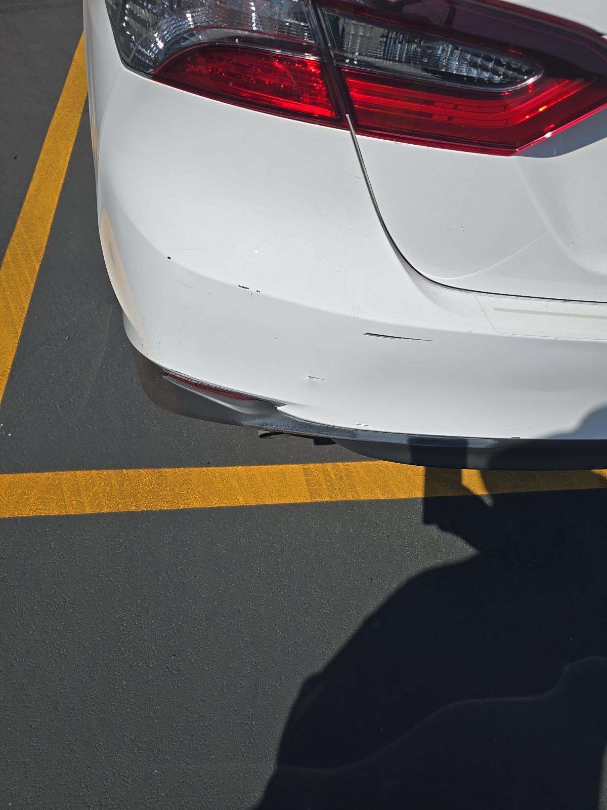 2023 Toyota Camry Hybrid LE FWD