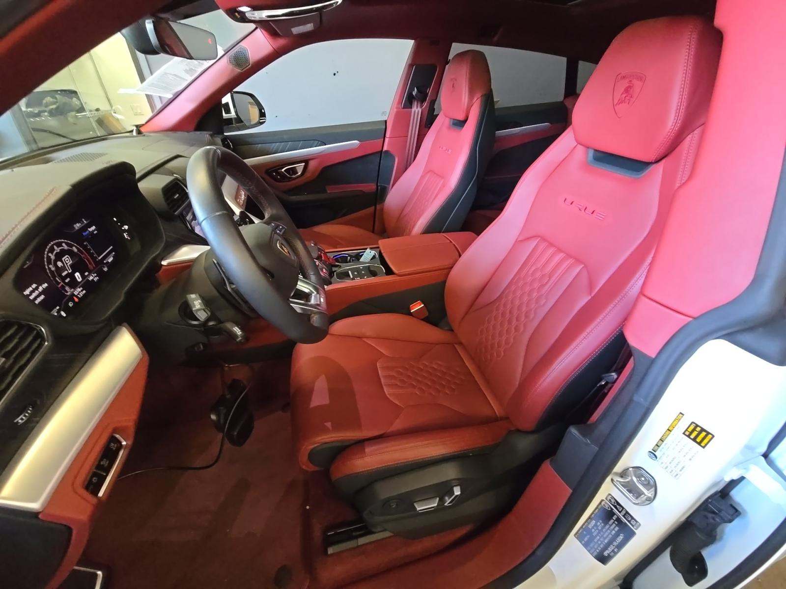 2024 Lamborghini Urus S AWD