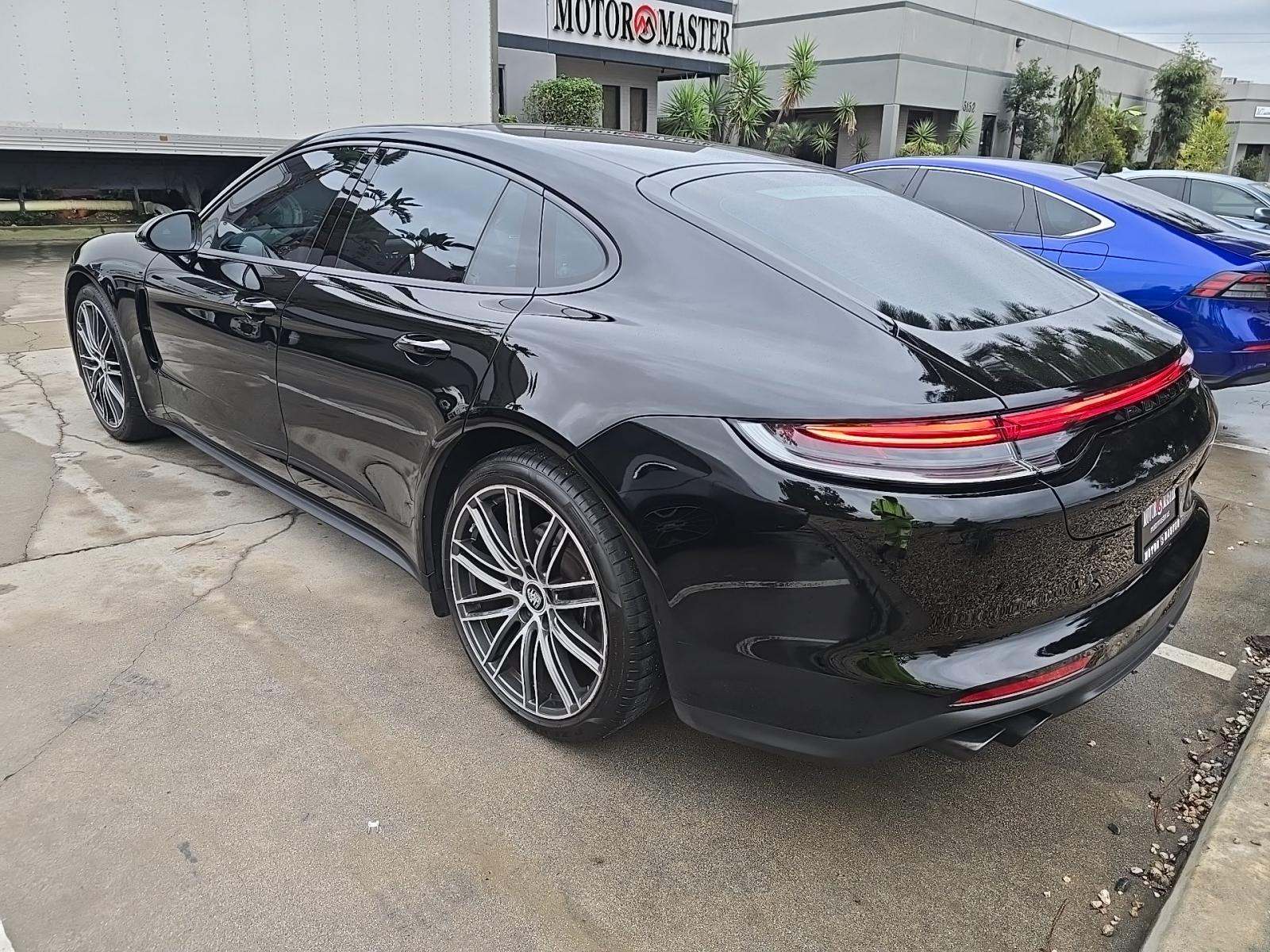 2023 Porsche Panamera Base RWD