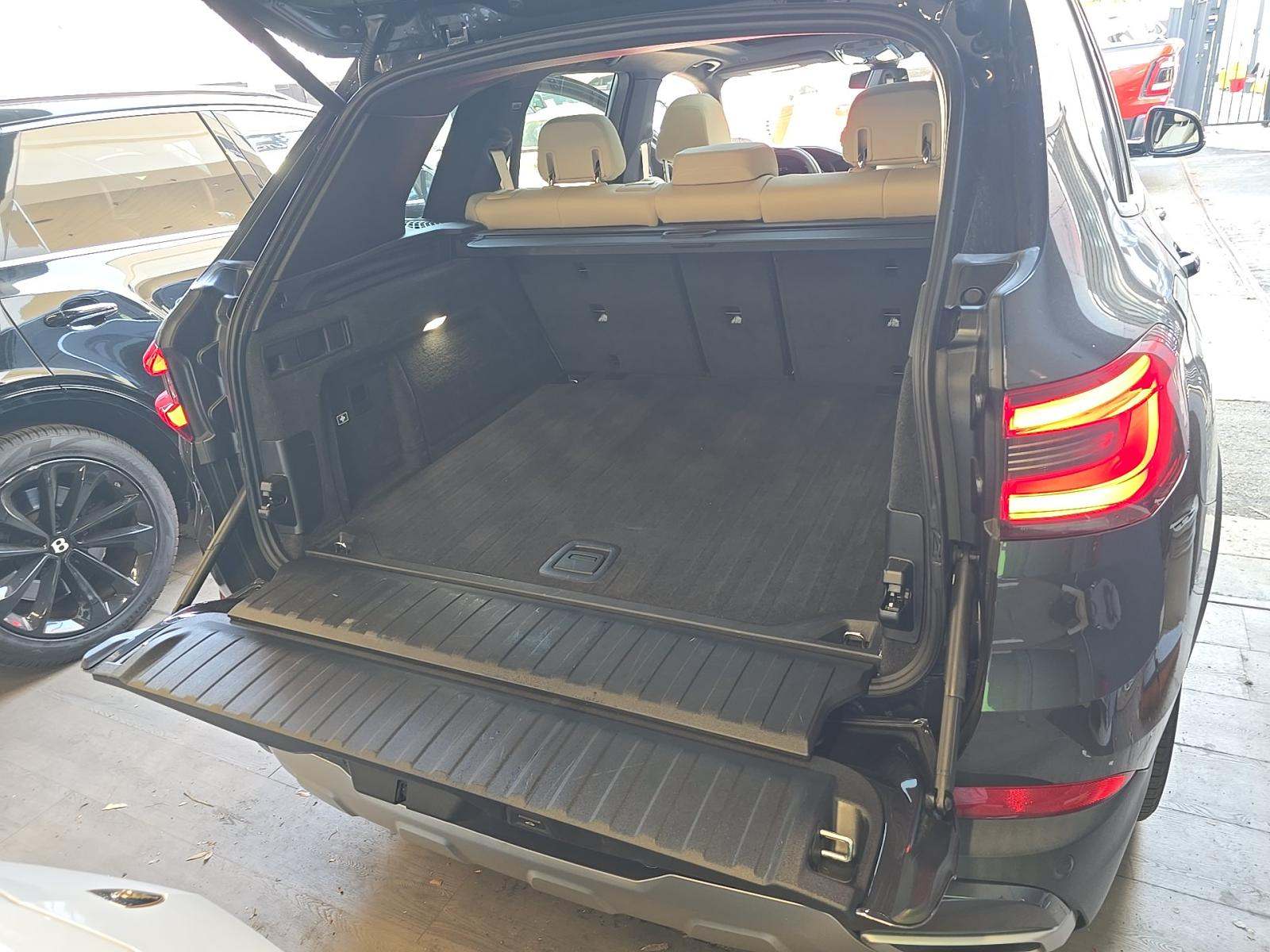 2019 BMW X5 xDrive40i AWD