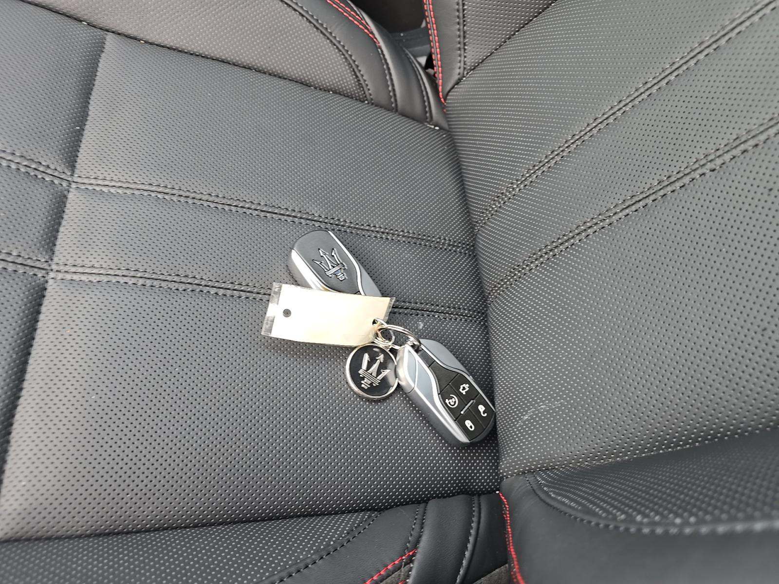 2024 Maserati Ghibli Modena Q4 AWD