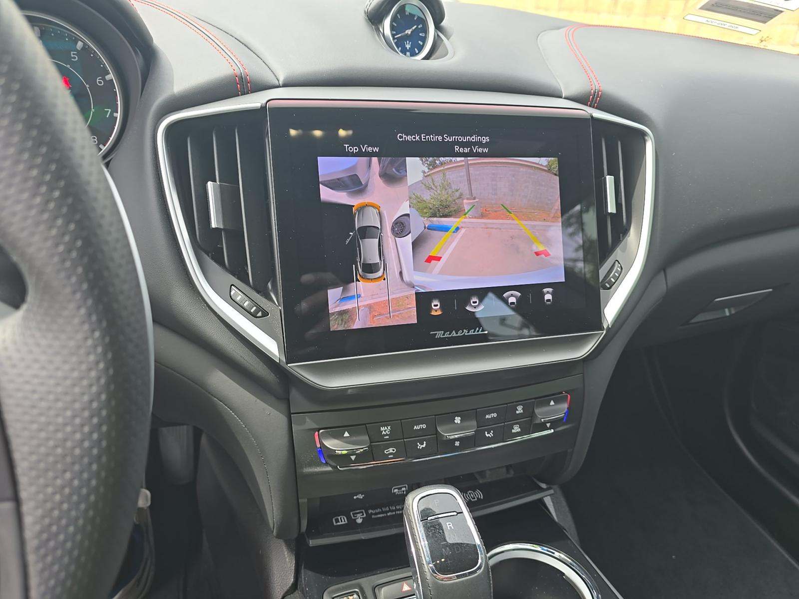 2024 Maserati Ghibli Modena Q4 AWD