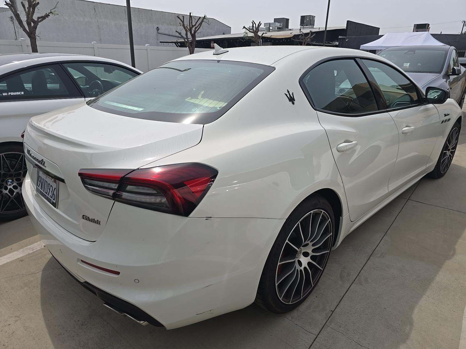 2024 Maserati Ghibli Modena Q4 AWD