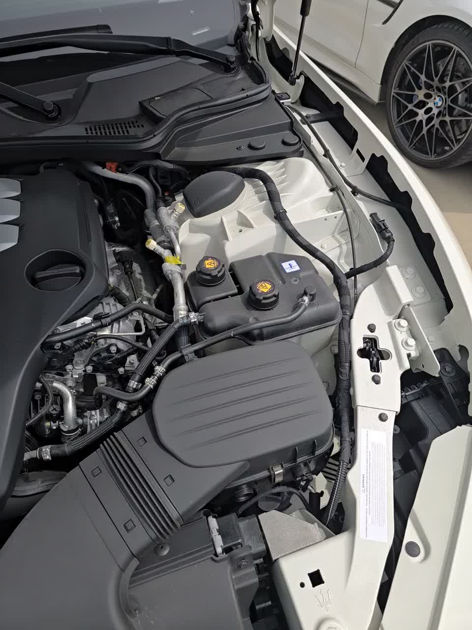 2024 Maserati Ghibli Modena Q4 AWD