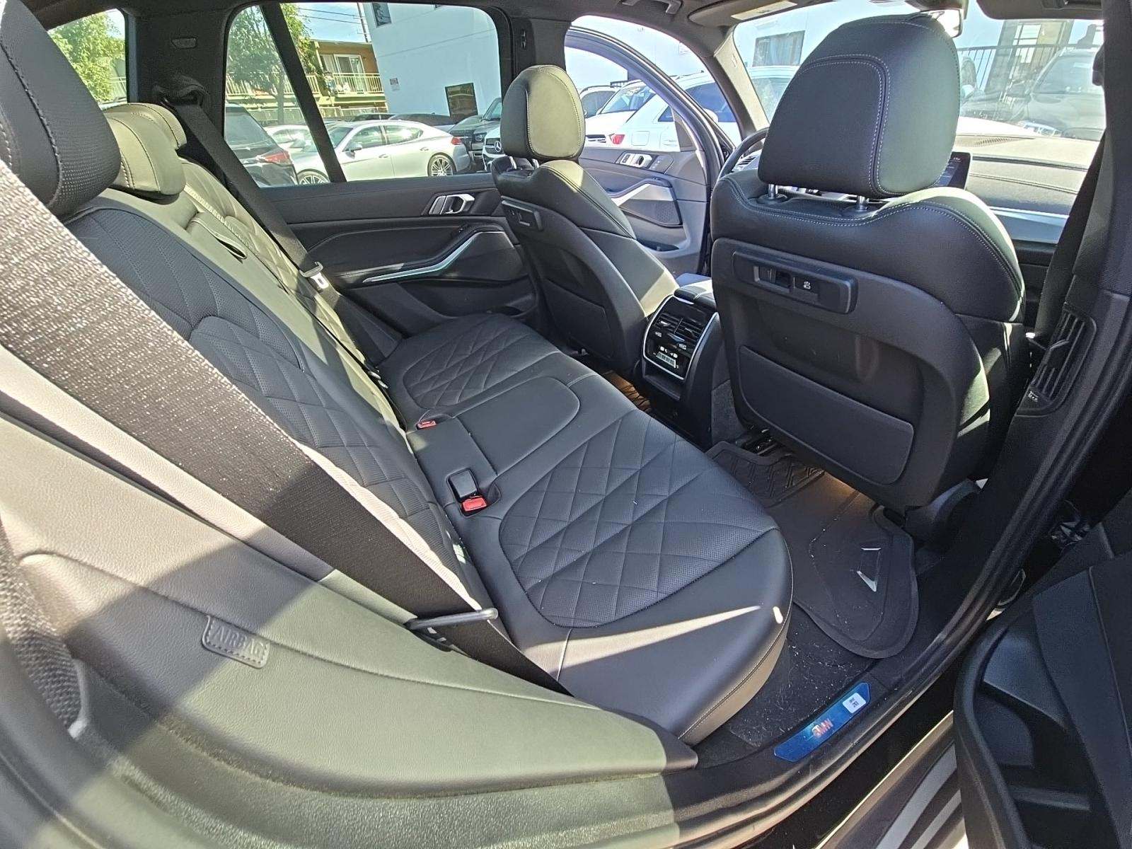 2023 BMW X5 xDrive40i AWD