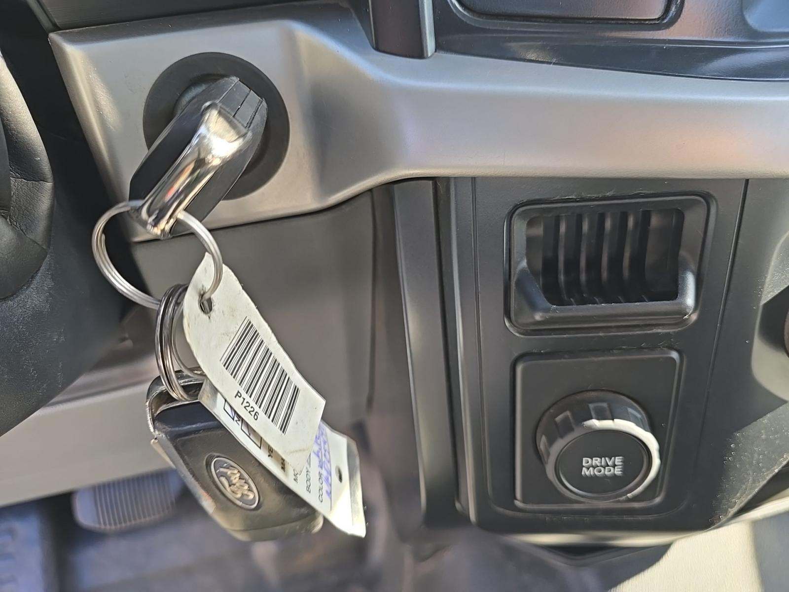 2022 Ford F-150 XL RWD