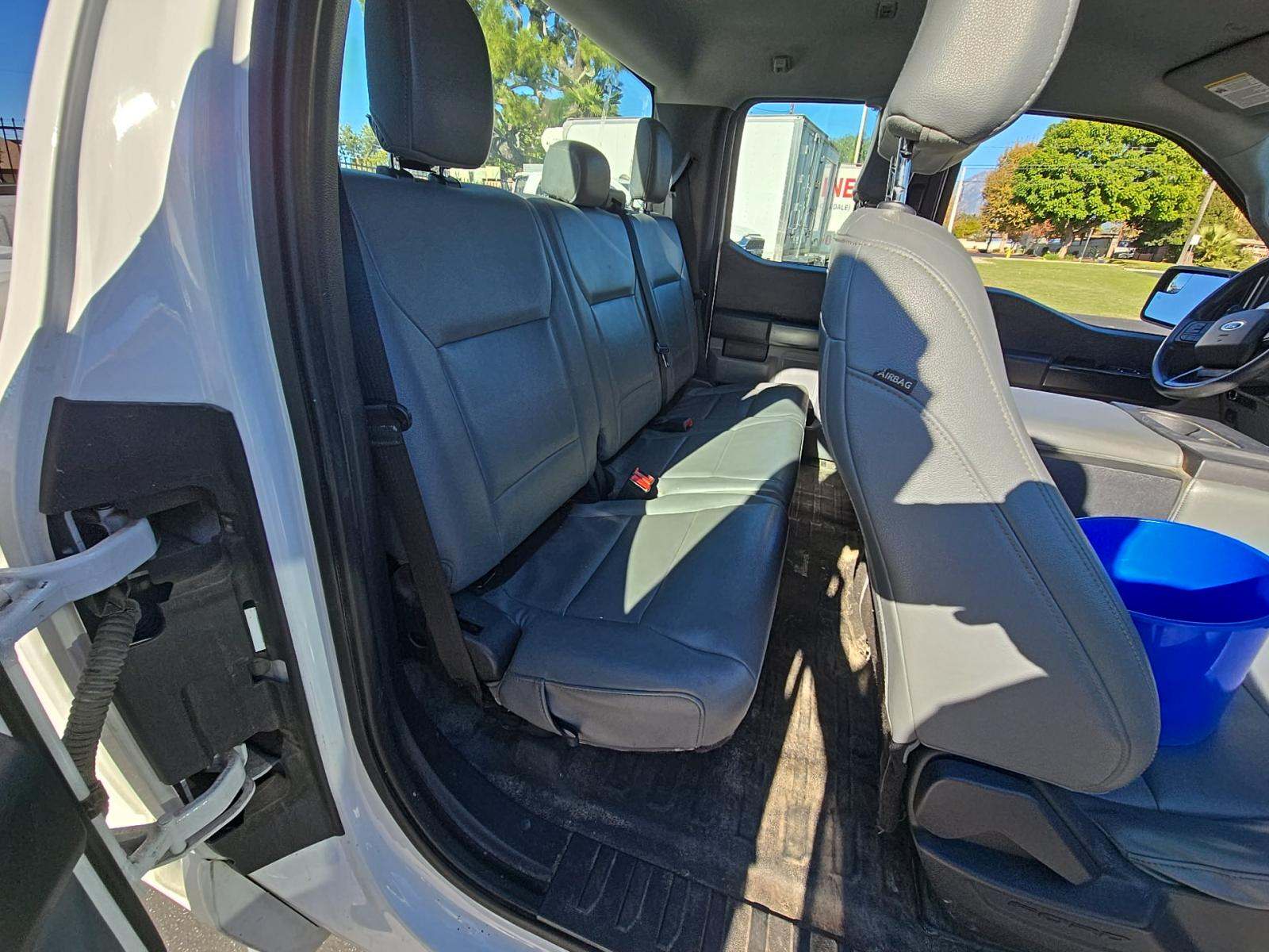 2022 Ford F-150 XL RWD