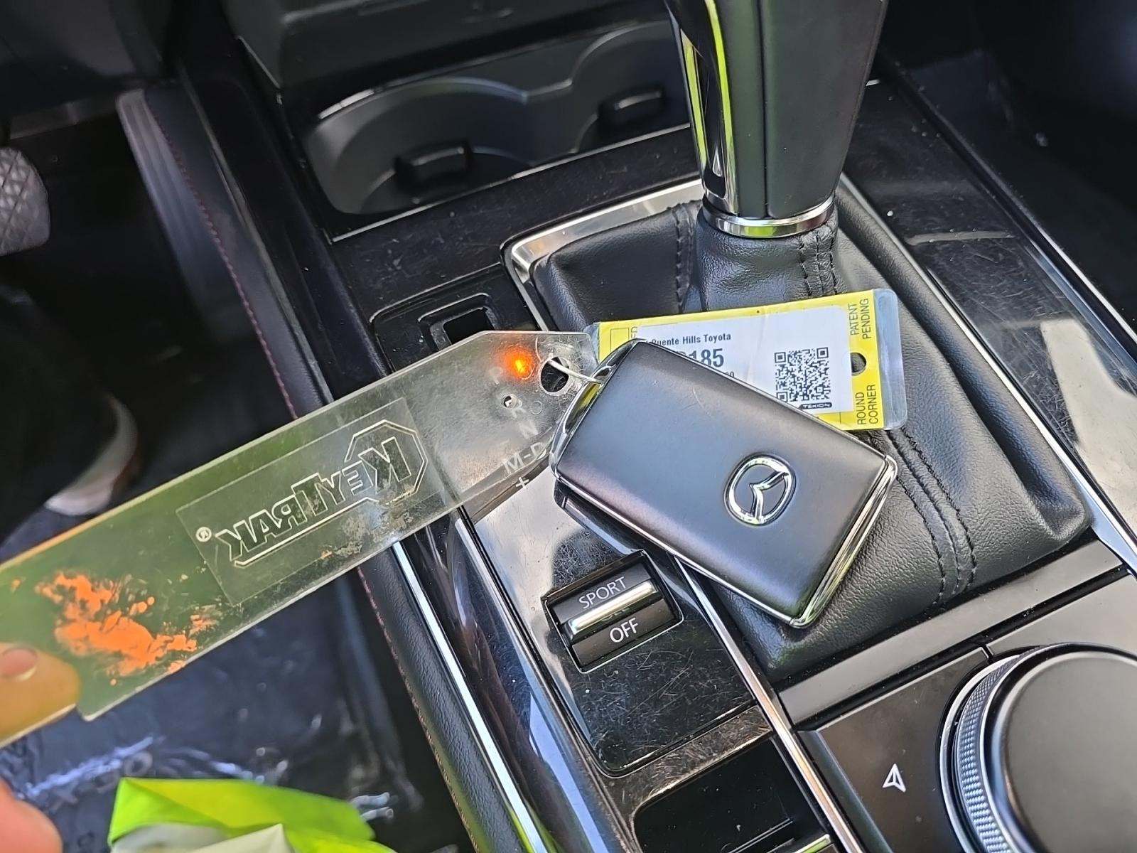 2024 MAZDA CX-30 2.5 S Carbon Edition AWD