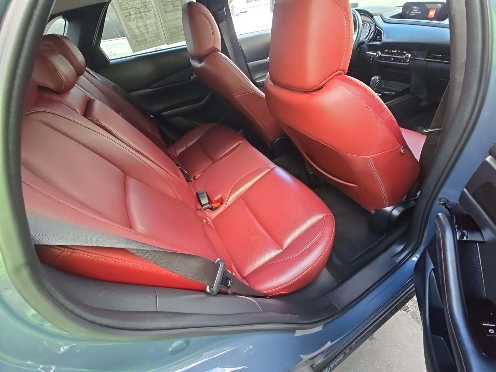 2024 MAZDA CX-30 2.5 S Carbon Edition AWD