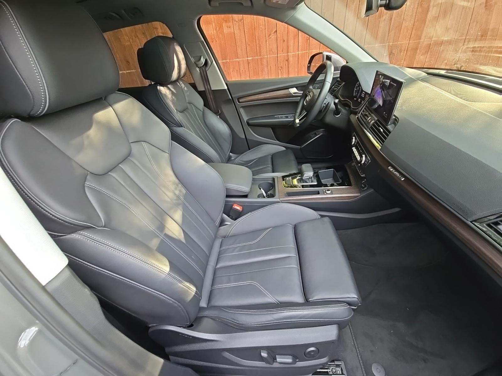 2023 Audi Q5 e Plug-In Hybrid S line Premium AWD