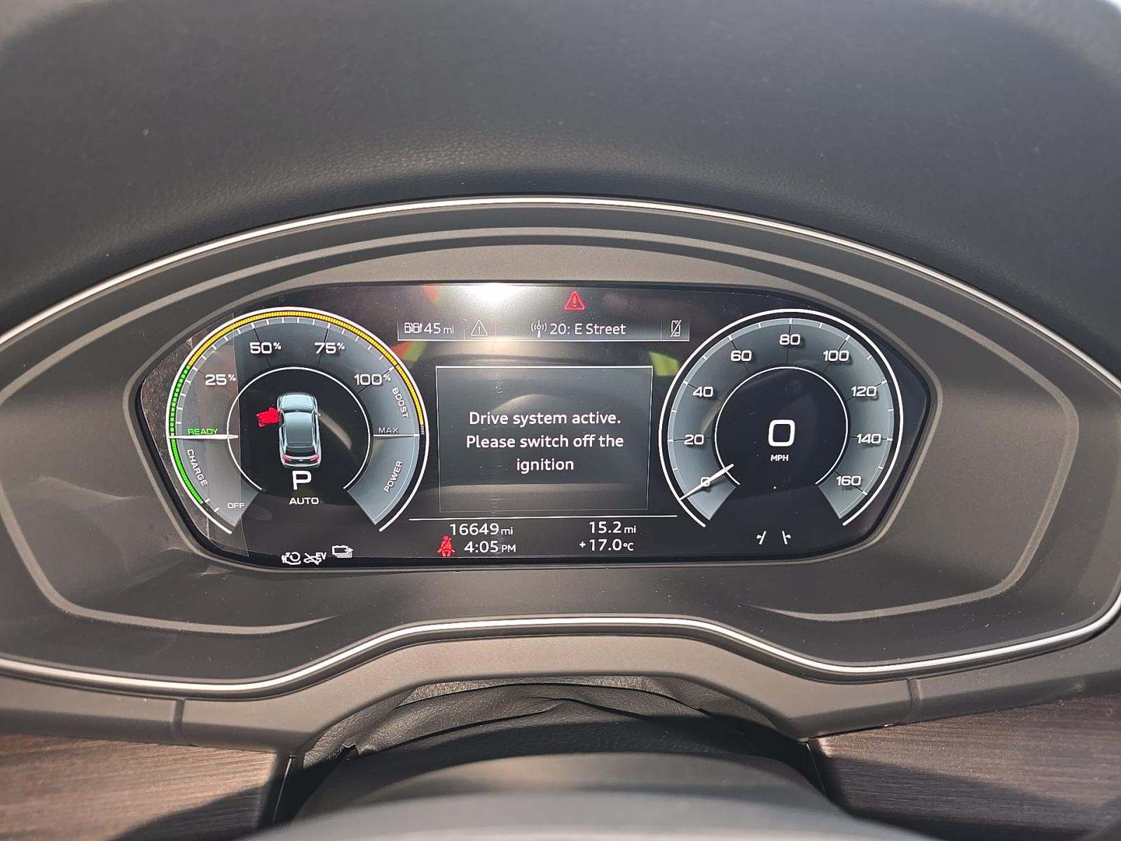 2023 Audi Q5 e Plug-In Hybrid S line Premium AWD