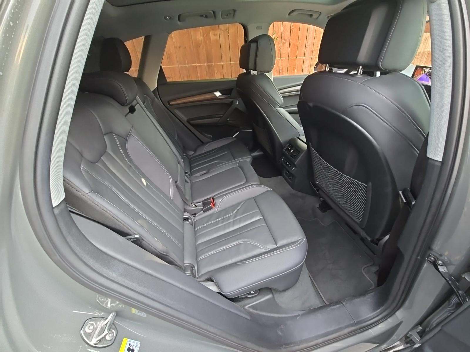 2023 Audi Q5 e Plug-In Hybrid S line Premium AWD