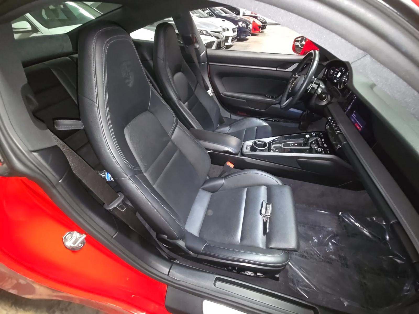 2020 Porsche 911 Carrera RWD