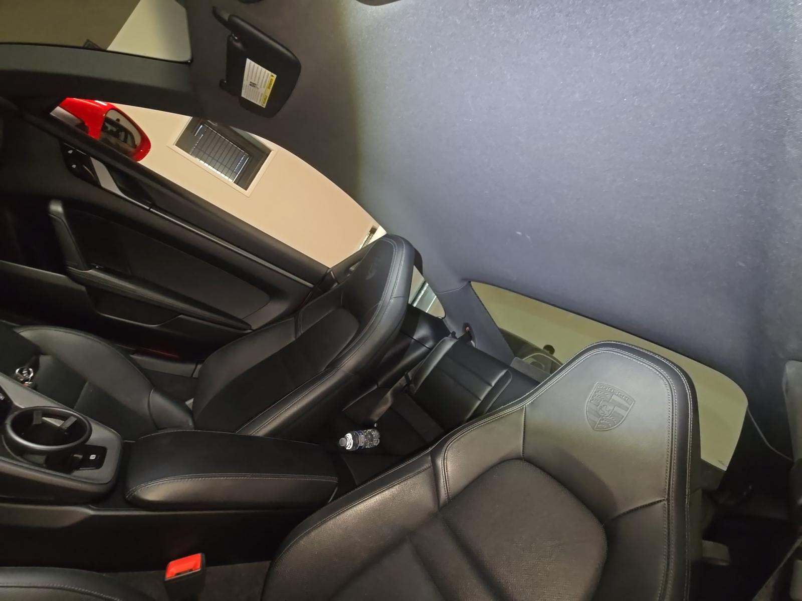 2020 Porsche 911 Carrera RWD