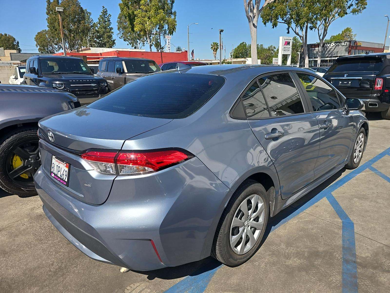 2020 Toyota Corolla LE FWD