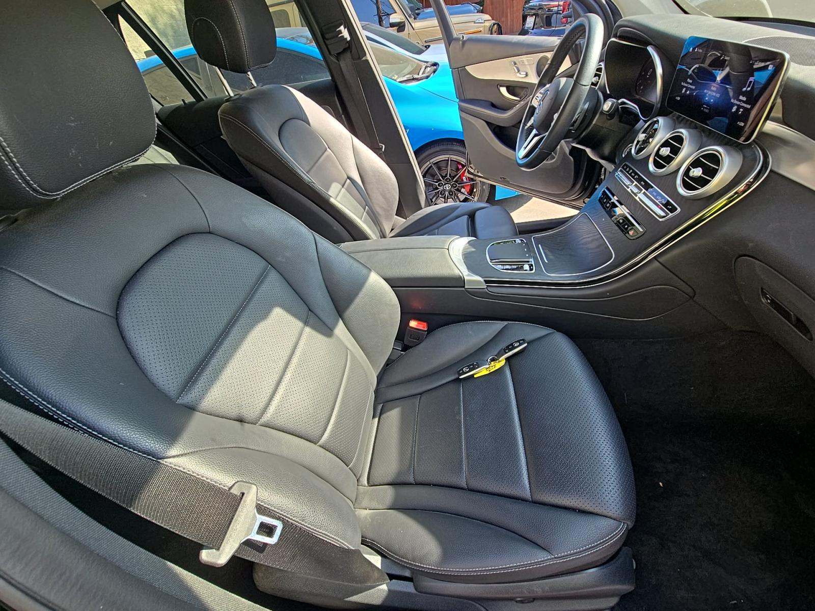 2022 Mercedes-Benz GLC GLC 300 RWD