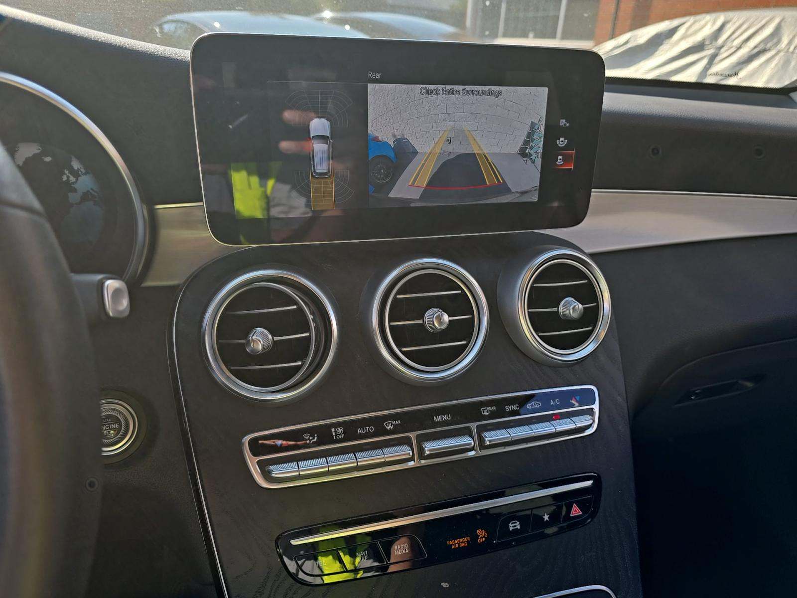 2022 Mercedes-Benz GLC GLC 300 RWD